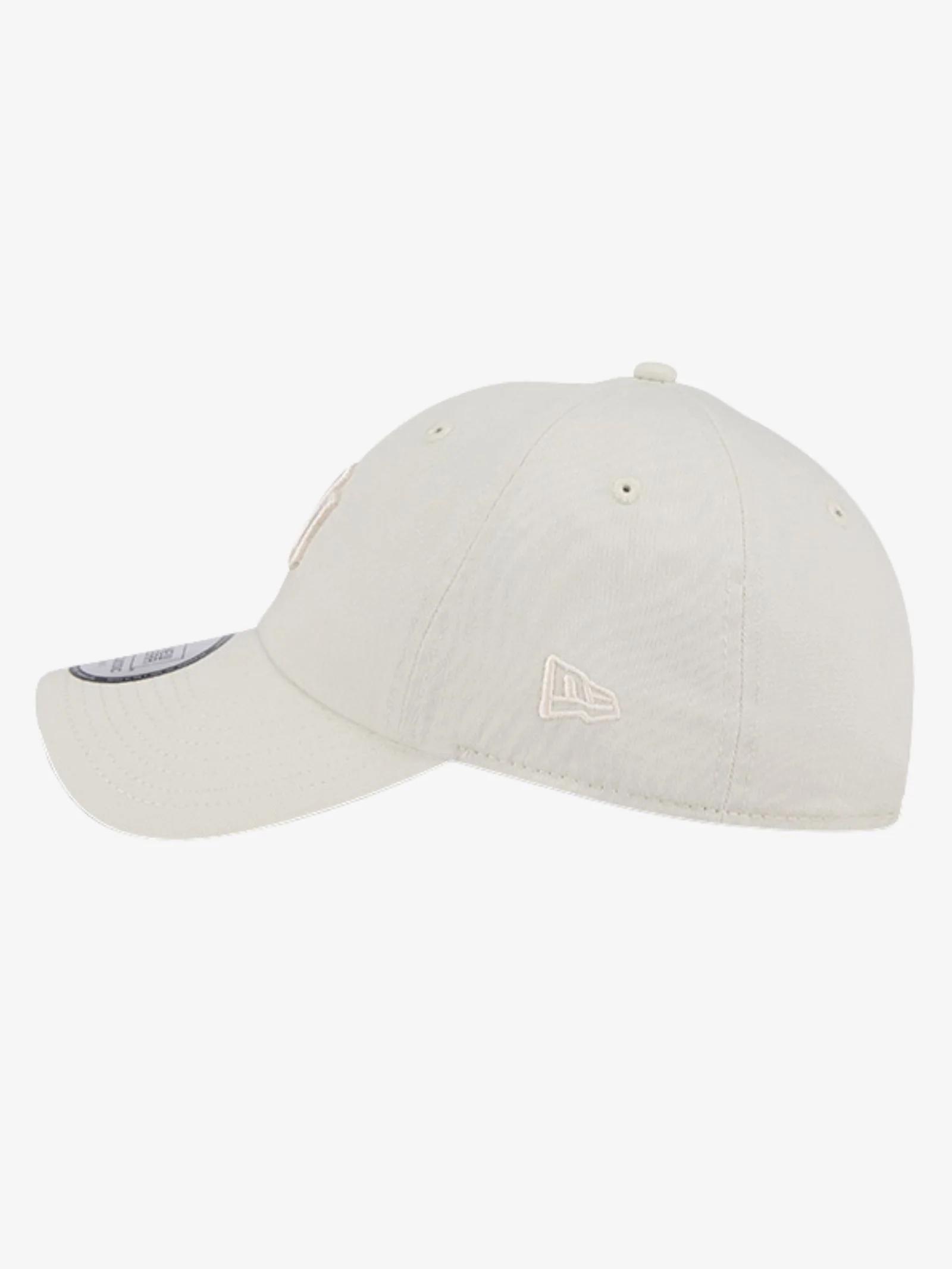 Casual Classic New York Yankees Cap - Image 5
