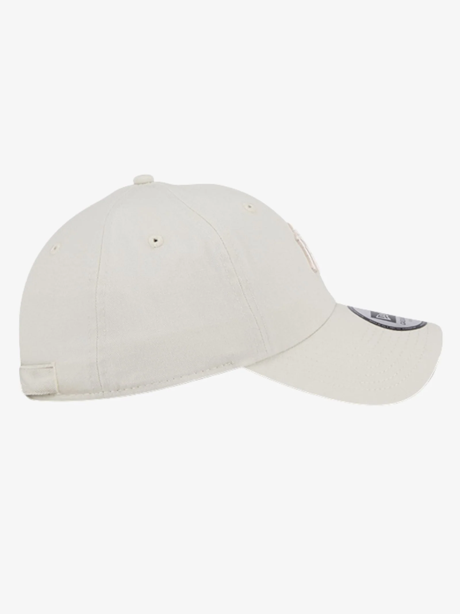 Casual Classic New York Yankees Cap - Image 6