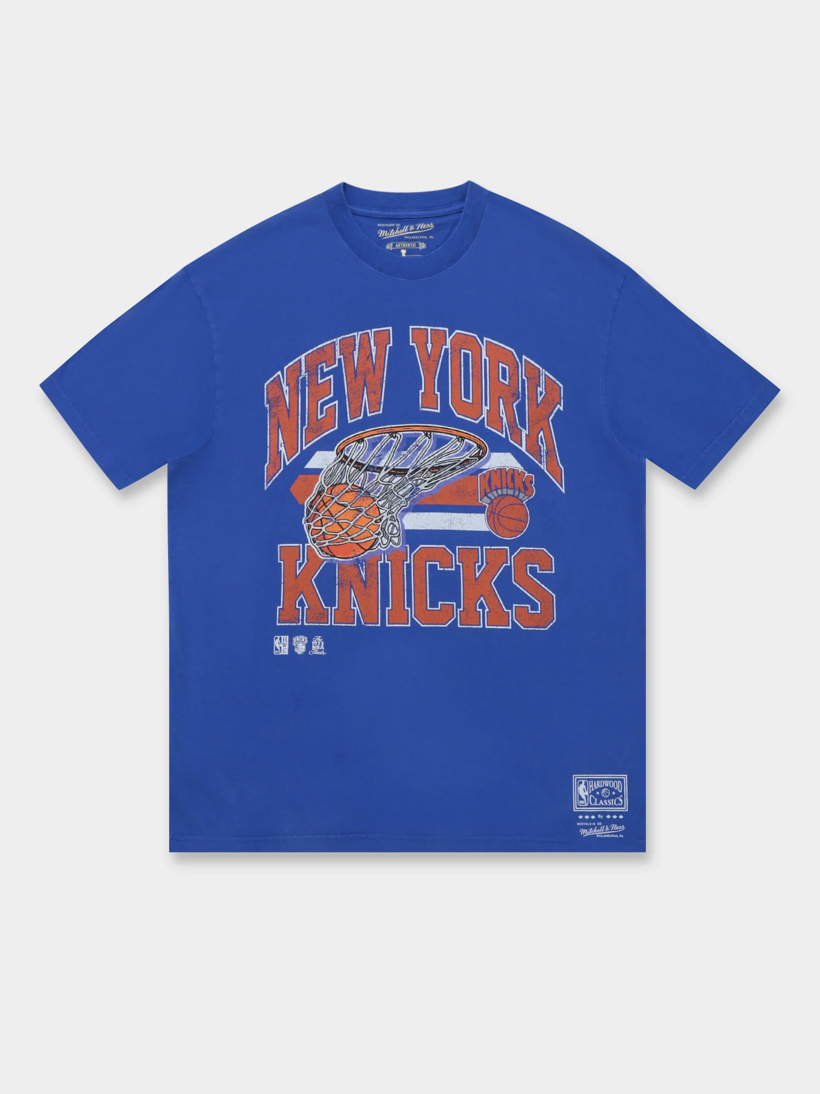 New York Knicks Bucket T-Shirt - Image 6