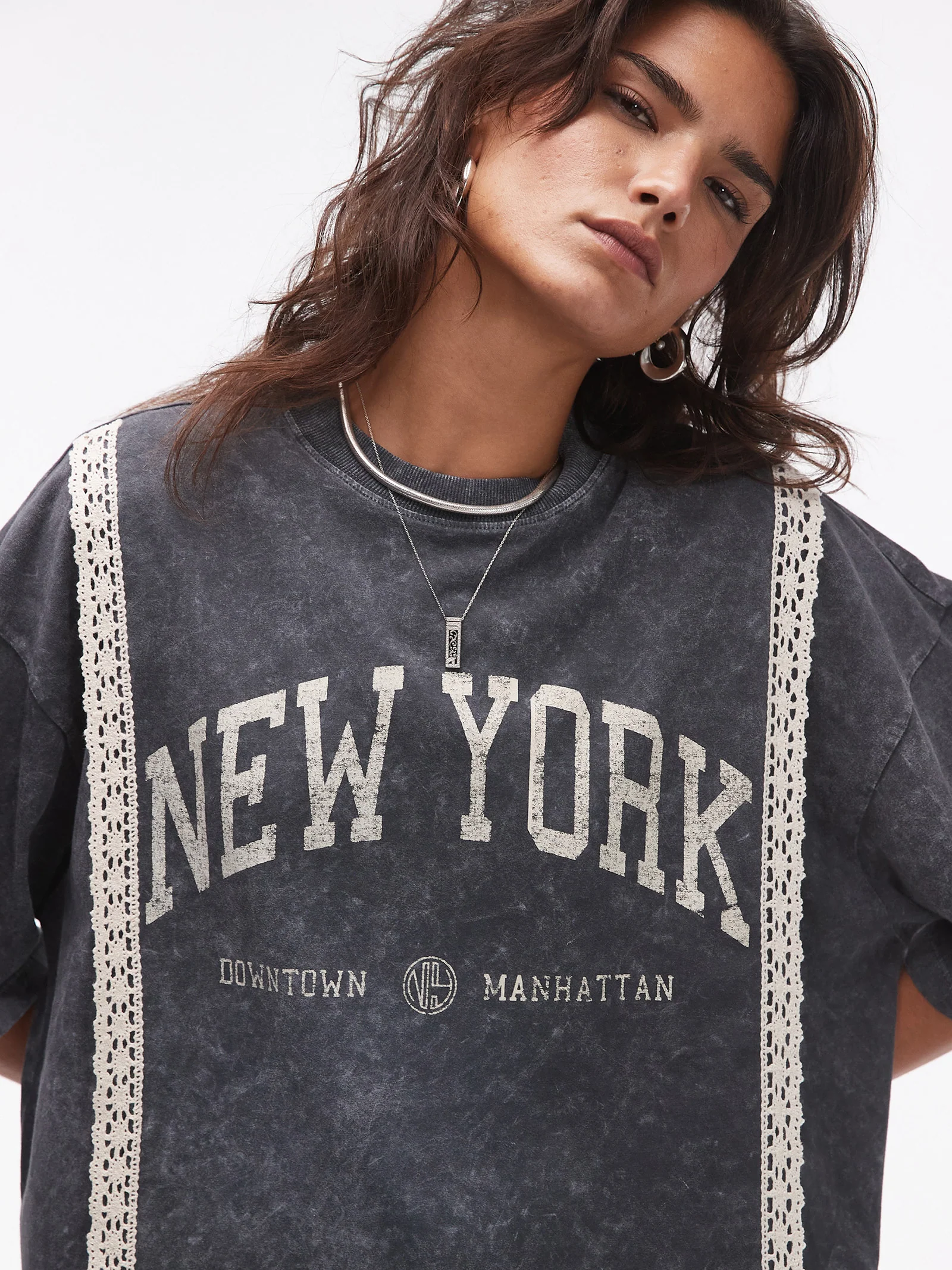 New York Lace Trim Oversized Tee - Image 3