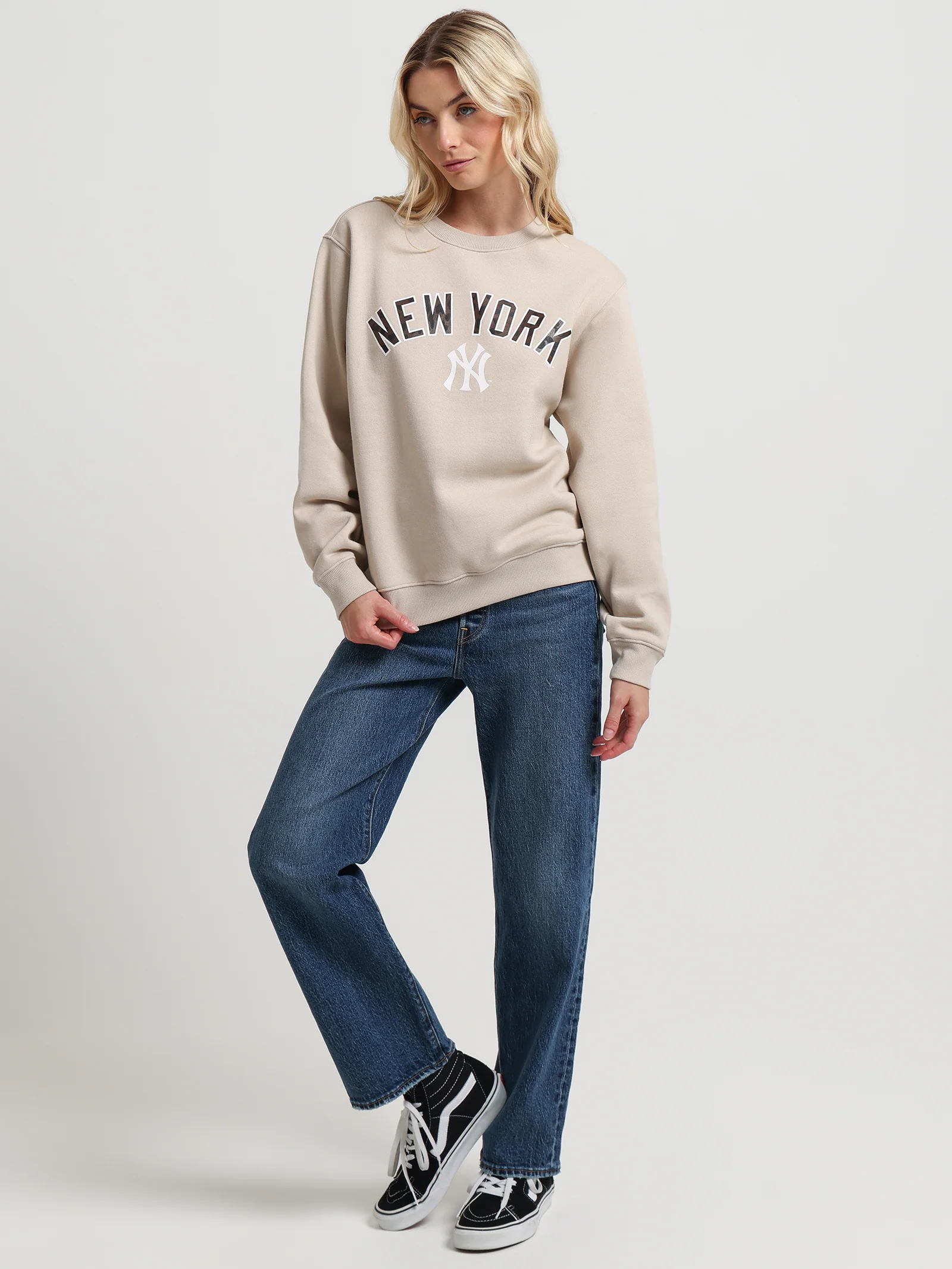 New York Yankees Animal Arch Crew - Image 4