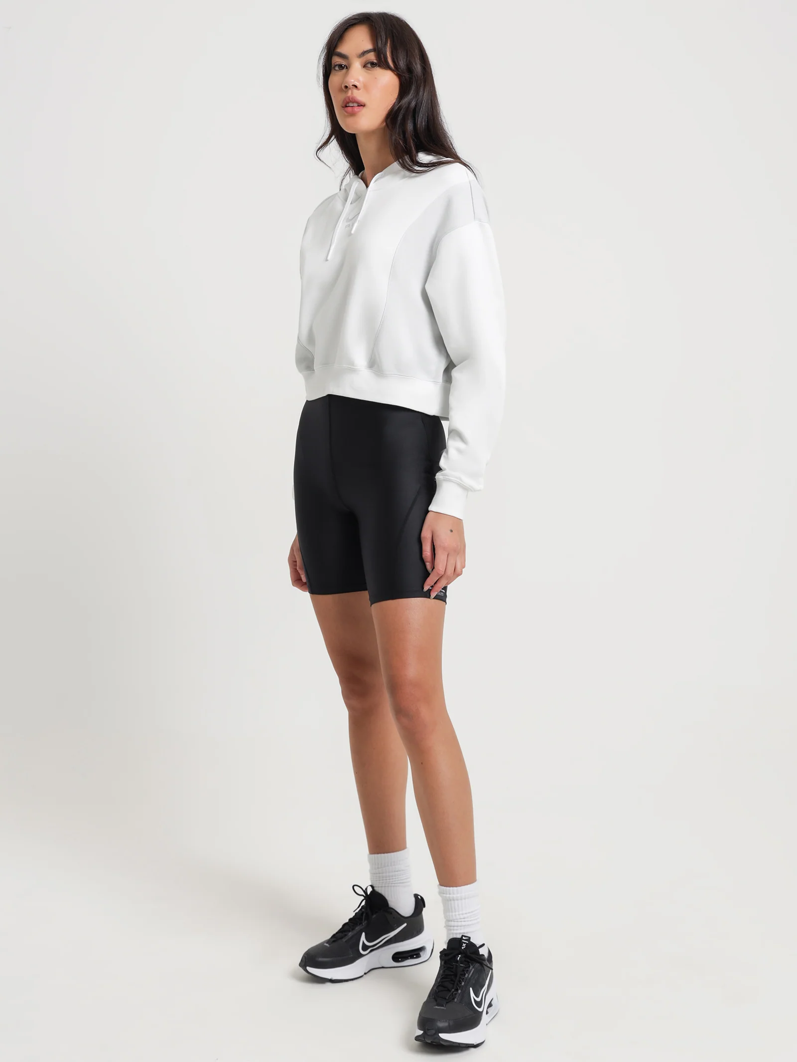 Nike Air Oversized Crop Fleece Hoodie - Image 4