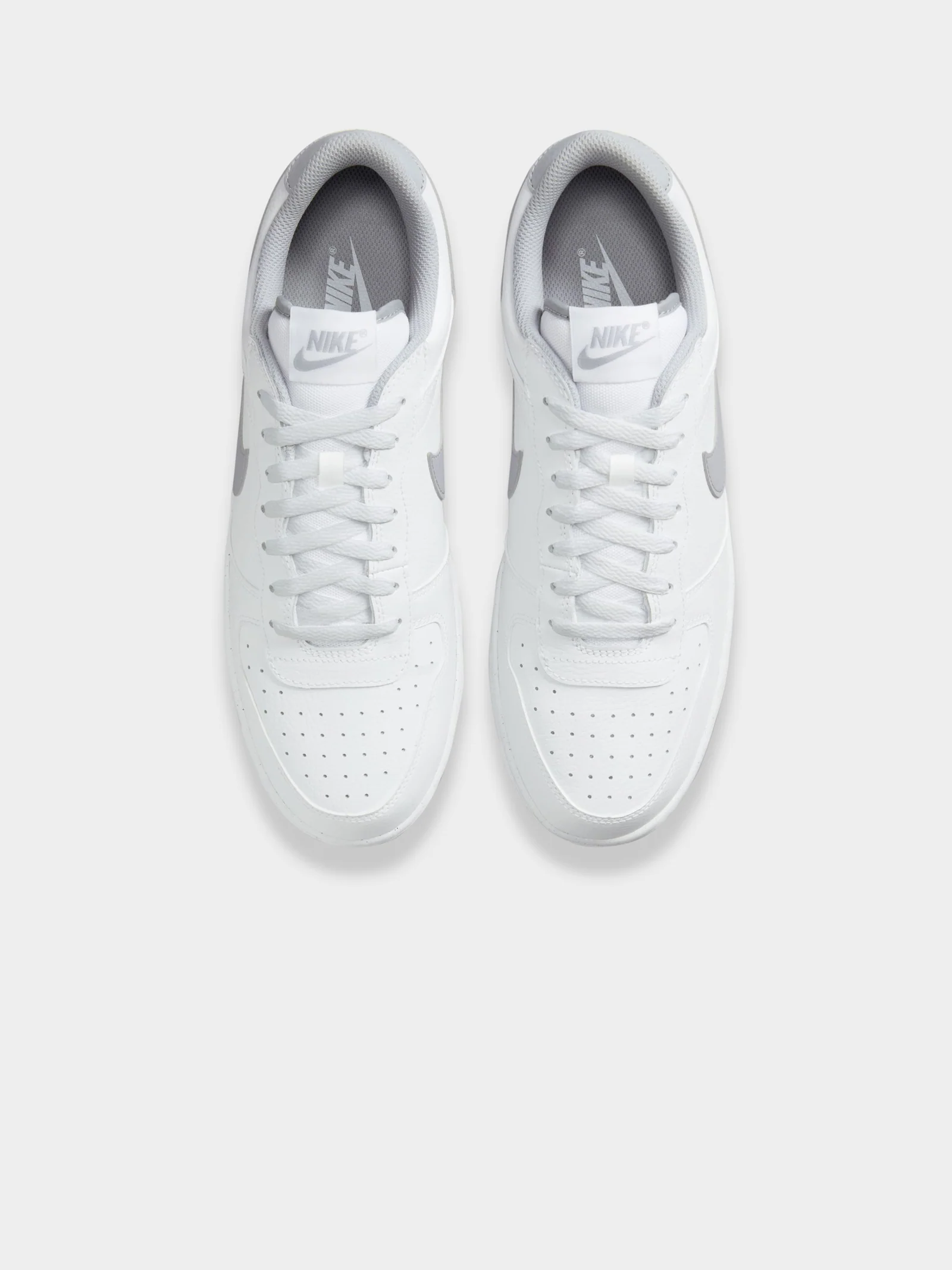 Mens Big Nike Low Sneakers - Image 5
