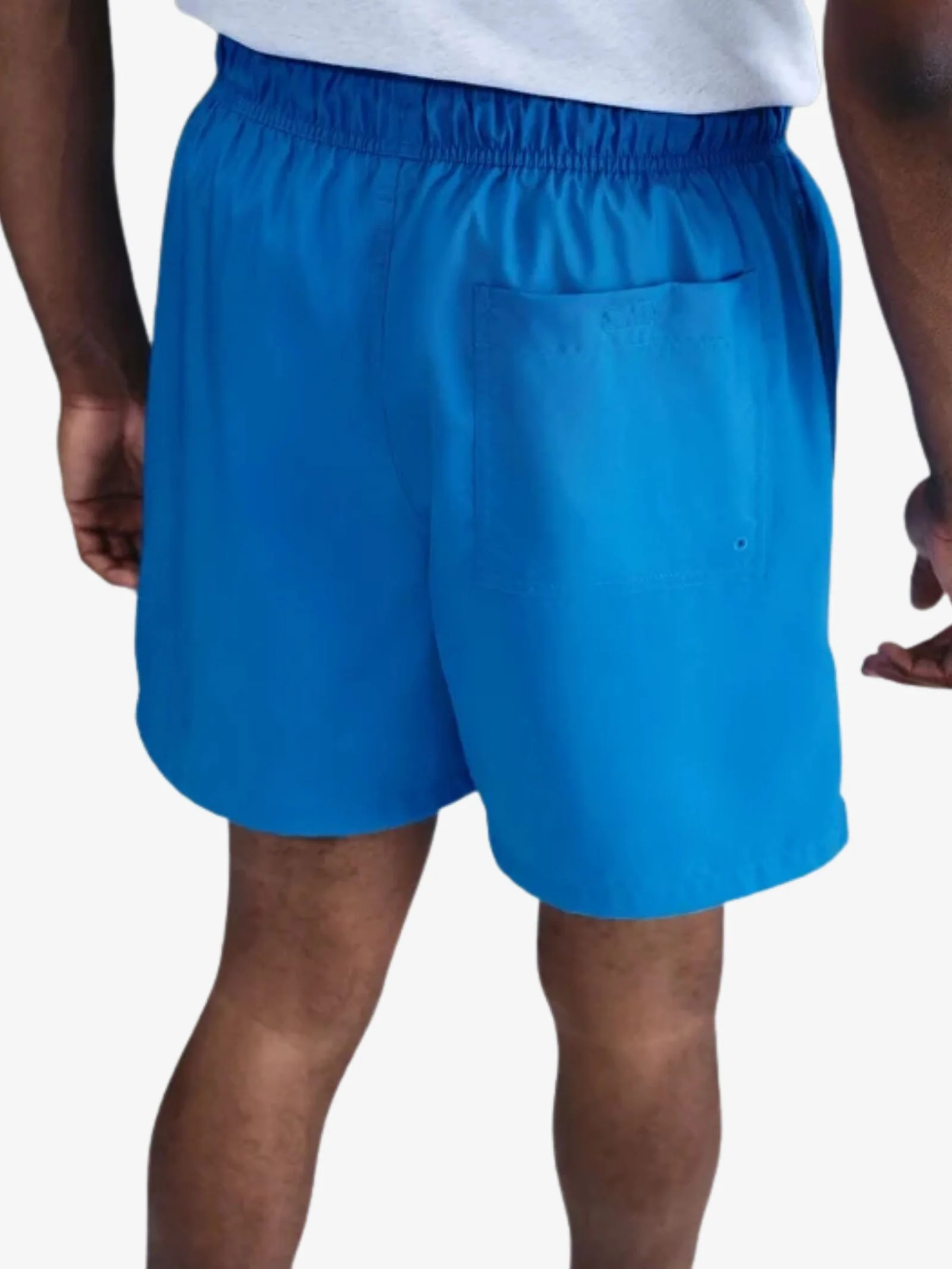 Men's Nike Club Woven Flow Short - Image 3
