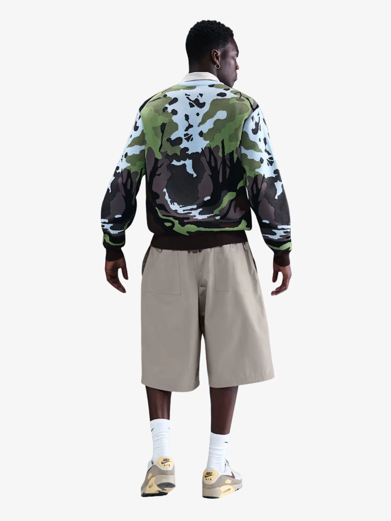 Men's Nike Club Seoul Short - Image 2