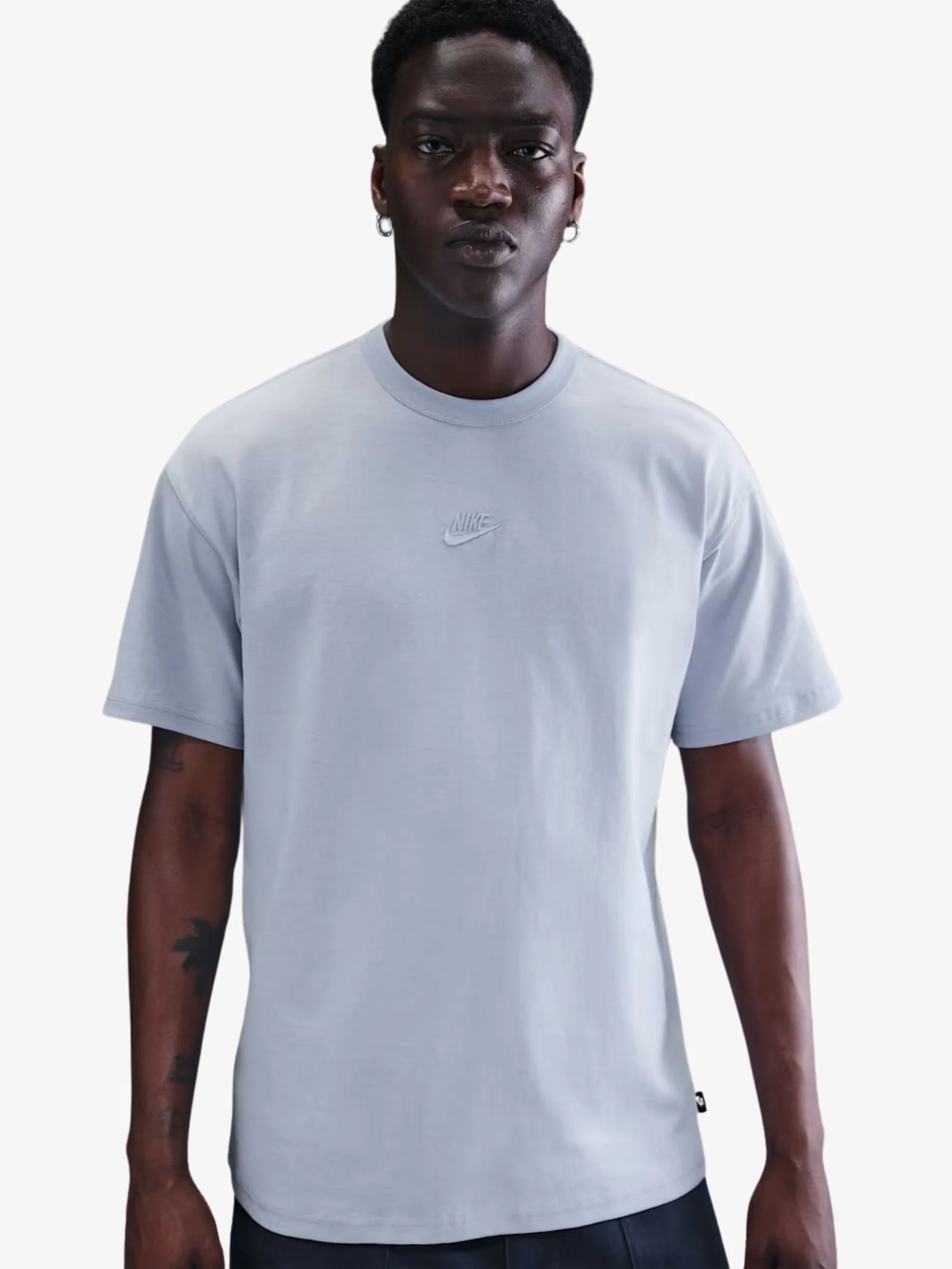 Men's Nike Sportswear Premium Essentials T-Shirt - Image 2