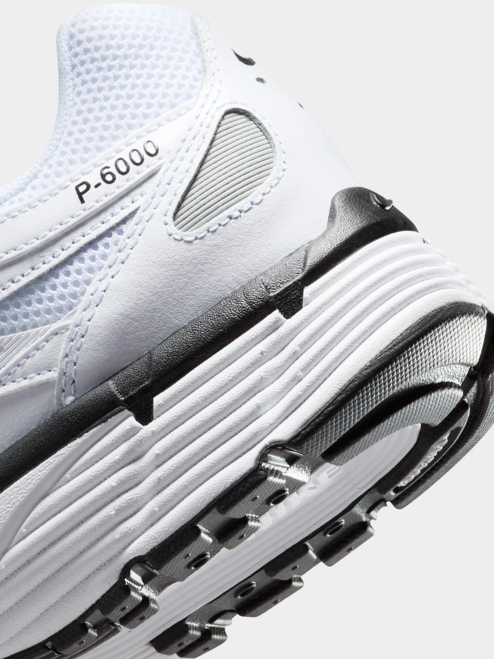 Mens P-6000  Sneakers - Image 3