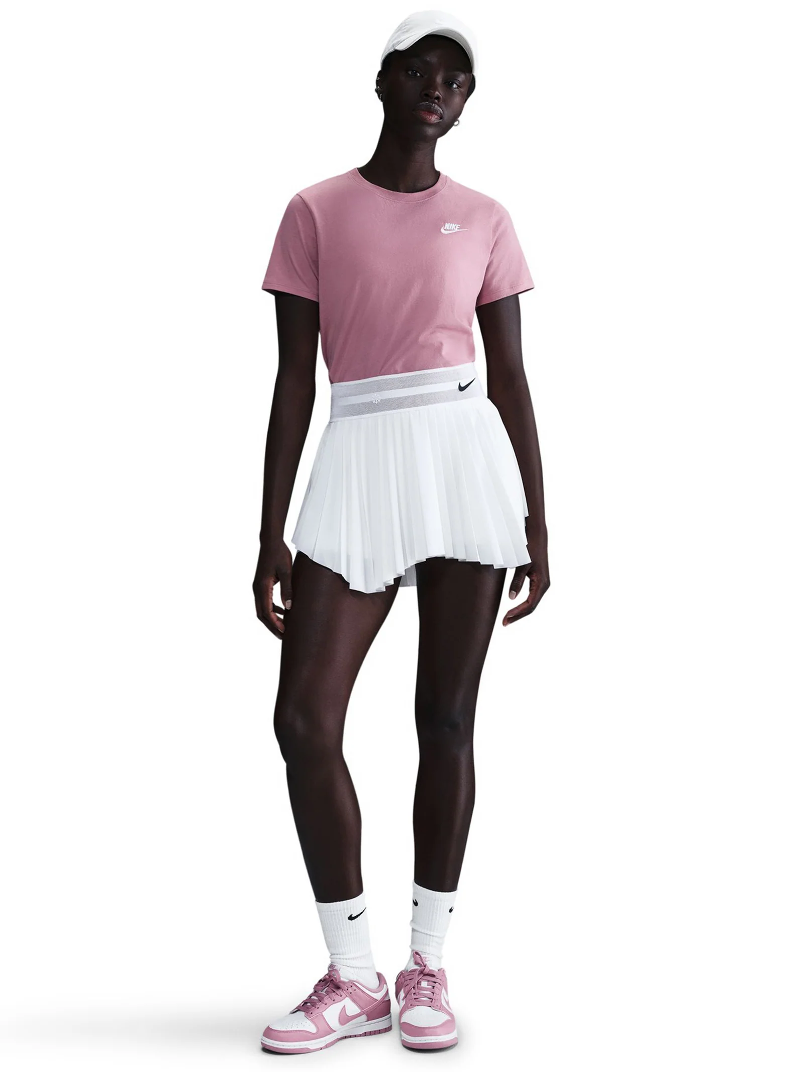 Sportswear Club Essentials Women's T-Shirt - Image 6