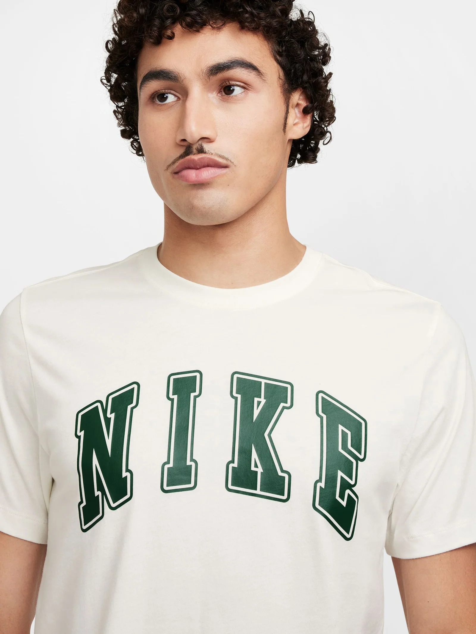 Sportswear Club T-Shirt - Image 2