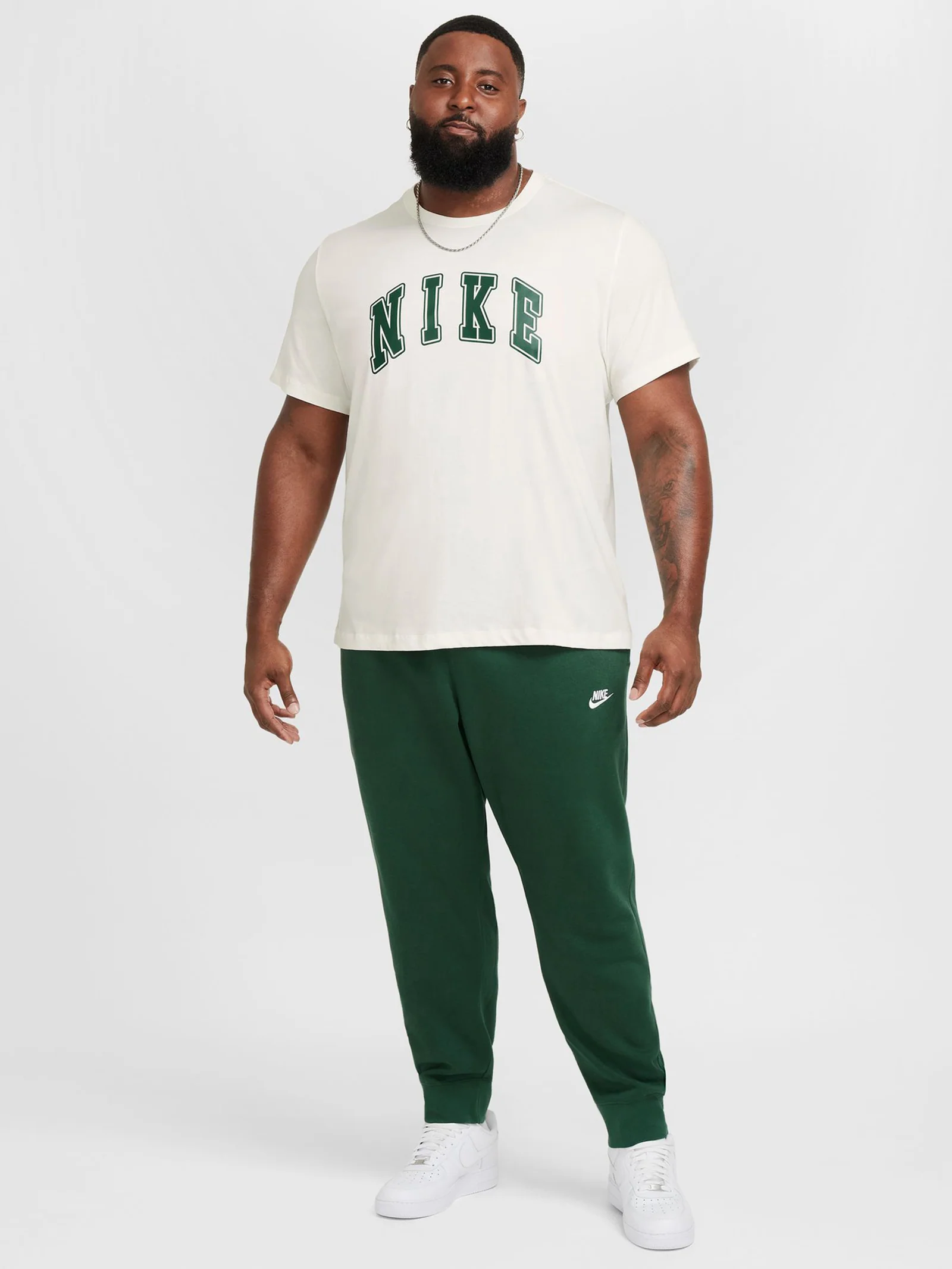 Sportswear Club T-Shirt - Image 8
