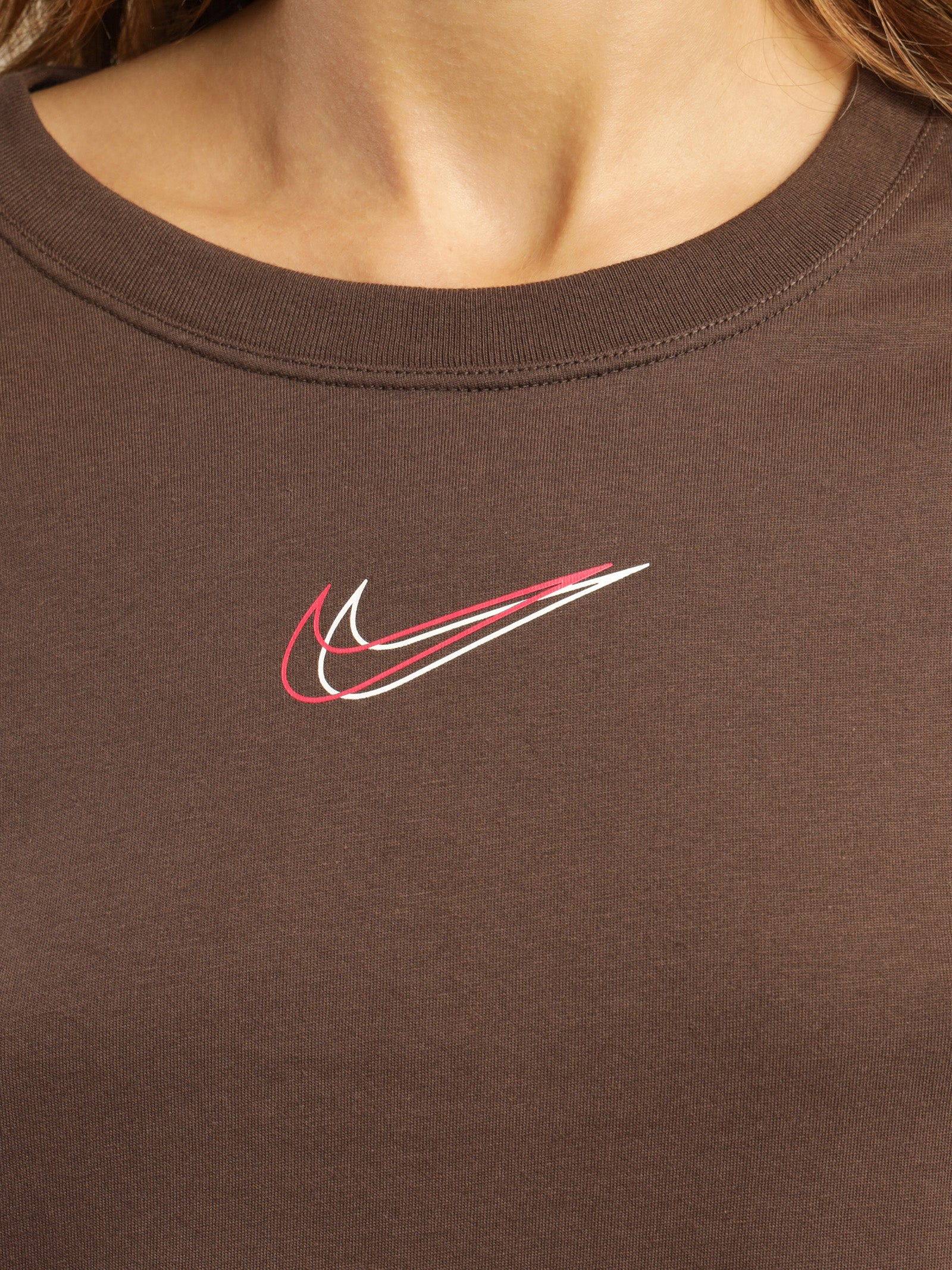 Nike Sportswear Crop Short Sleeve T-Shirt - Image 4