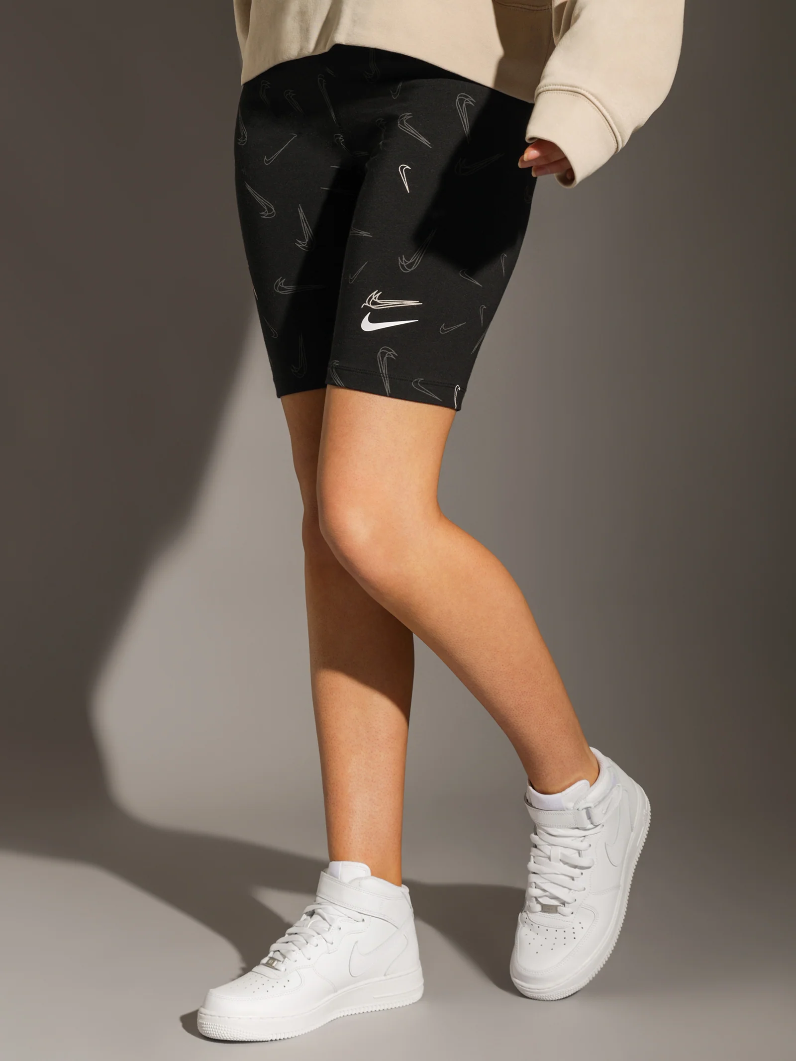 Nike Sportswear Printed Dance Shorts - Image 3