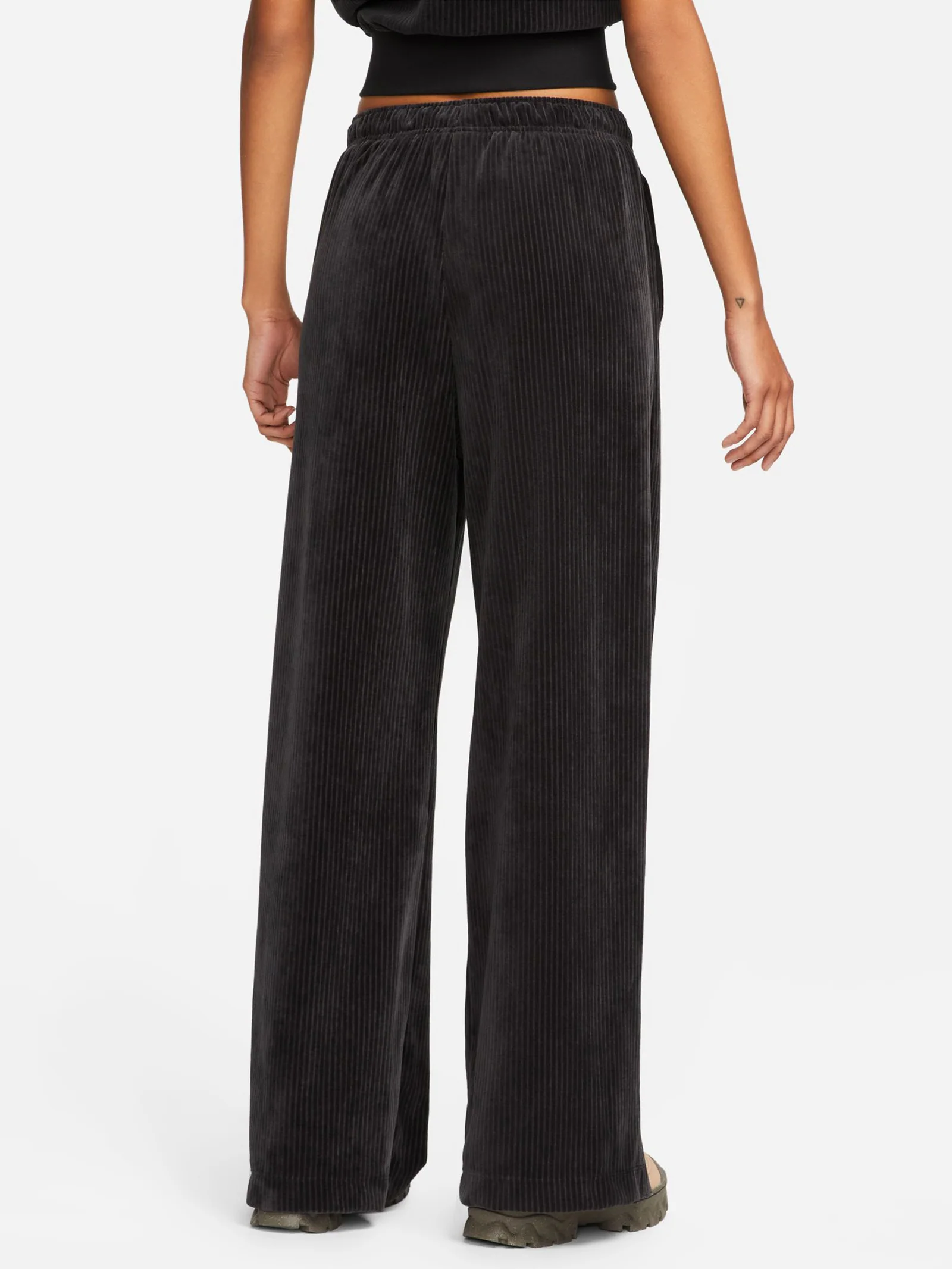 Women's Sportswear Velour Wide-Leg Pants - Image 2