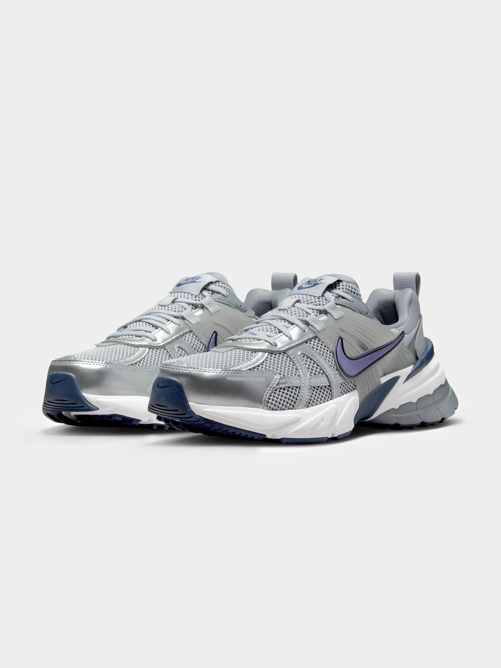 Men's Nike V2K Run Sneakers - Image 6