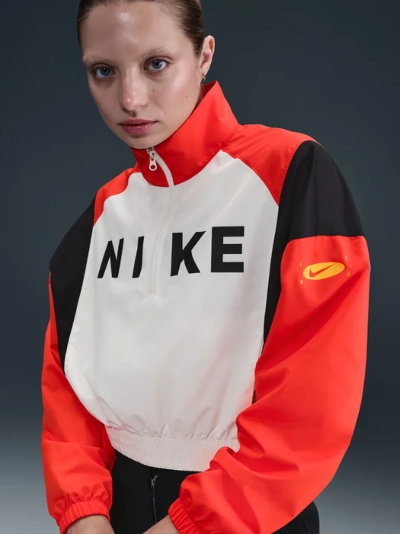 NSW Woven Lightweight 1/4-Zip Jacket - Image 2