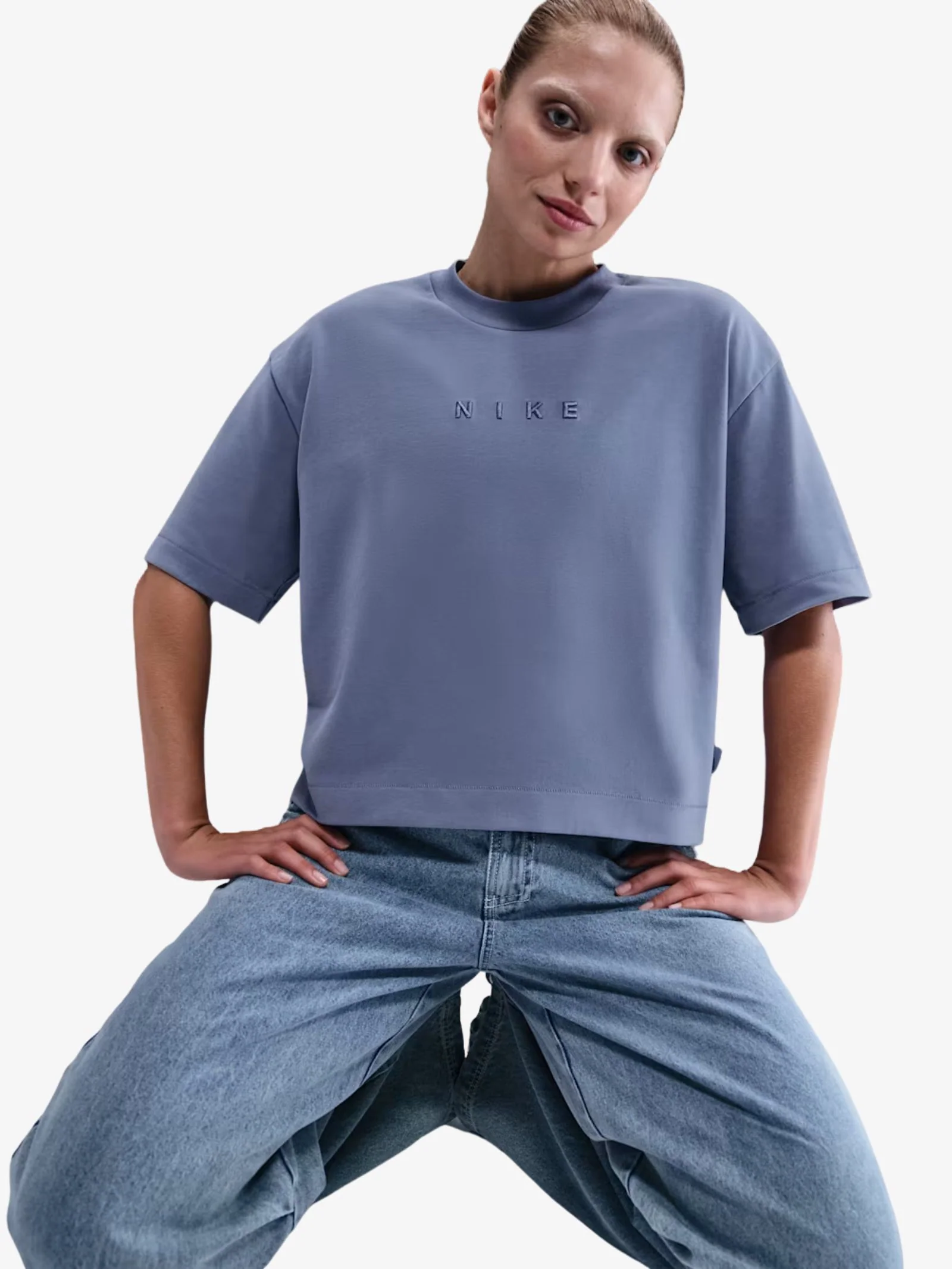 Women’s Nike Sportswear Short Sleeve Boxy T-Shirt - Image 2