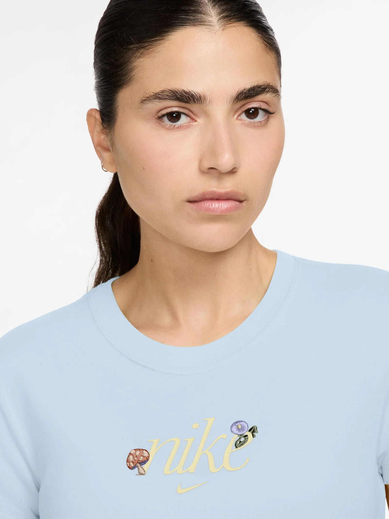 Nike Sportswear Chill Knit T-Shirt - Image 3