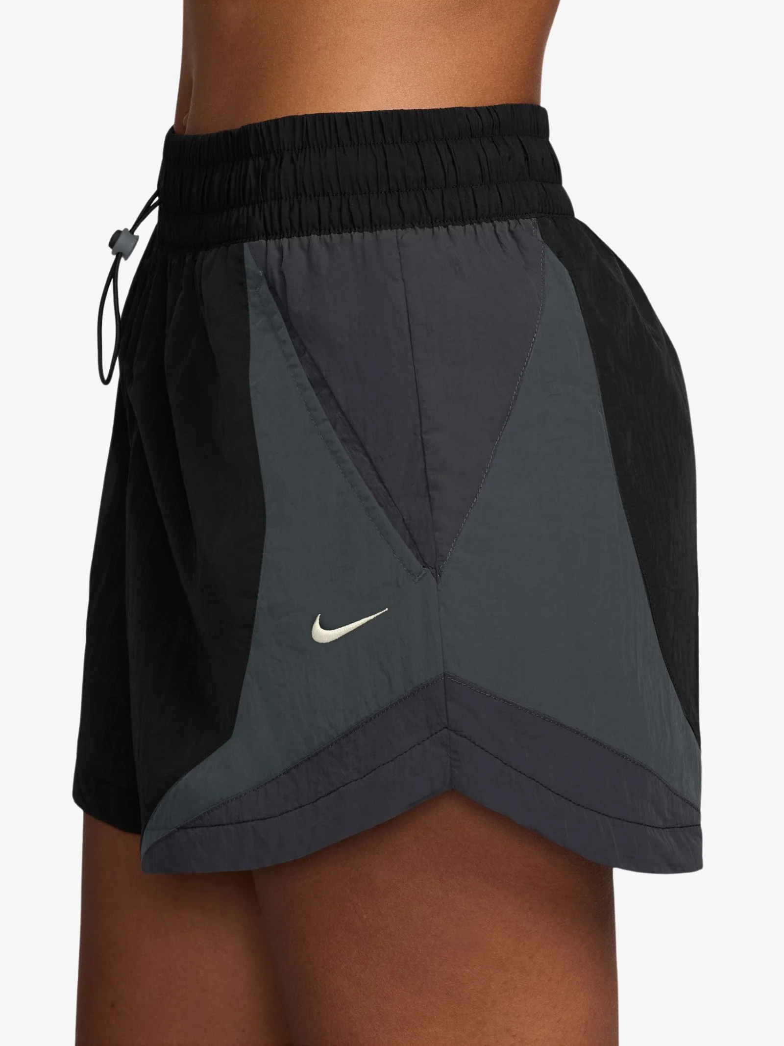 Women's Mid-Rise Loose 3" Track Shorts - Image 3