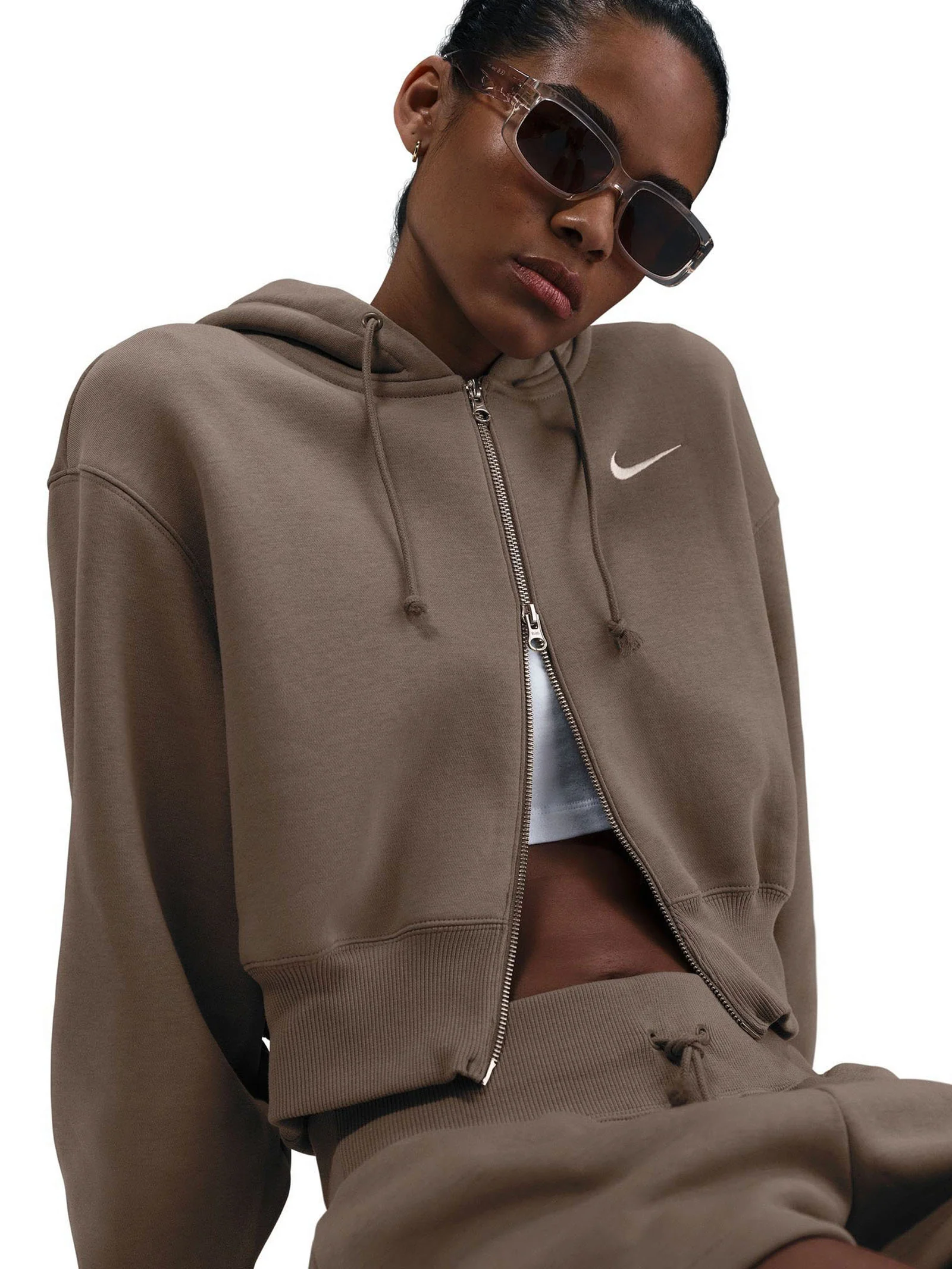Women's Loose Cropped Full-Zip Hoodie - Image 4
