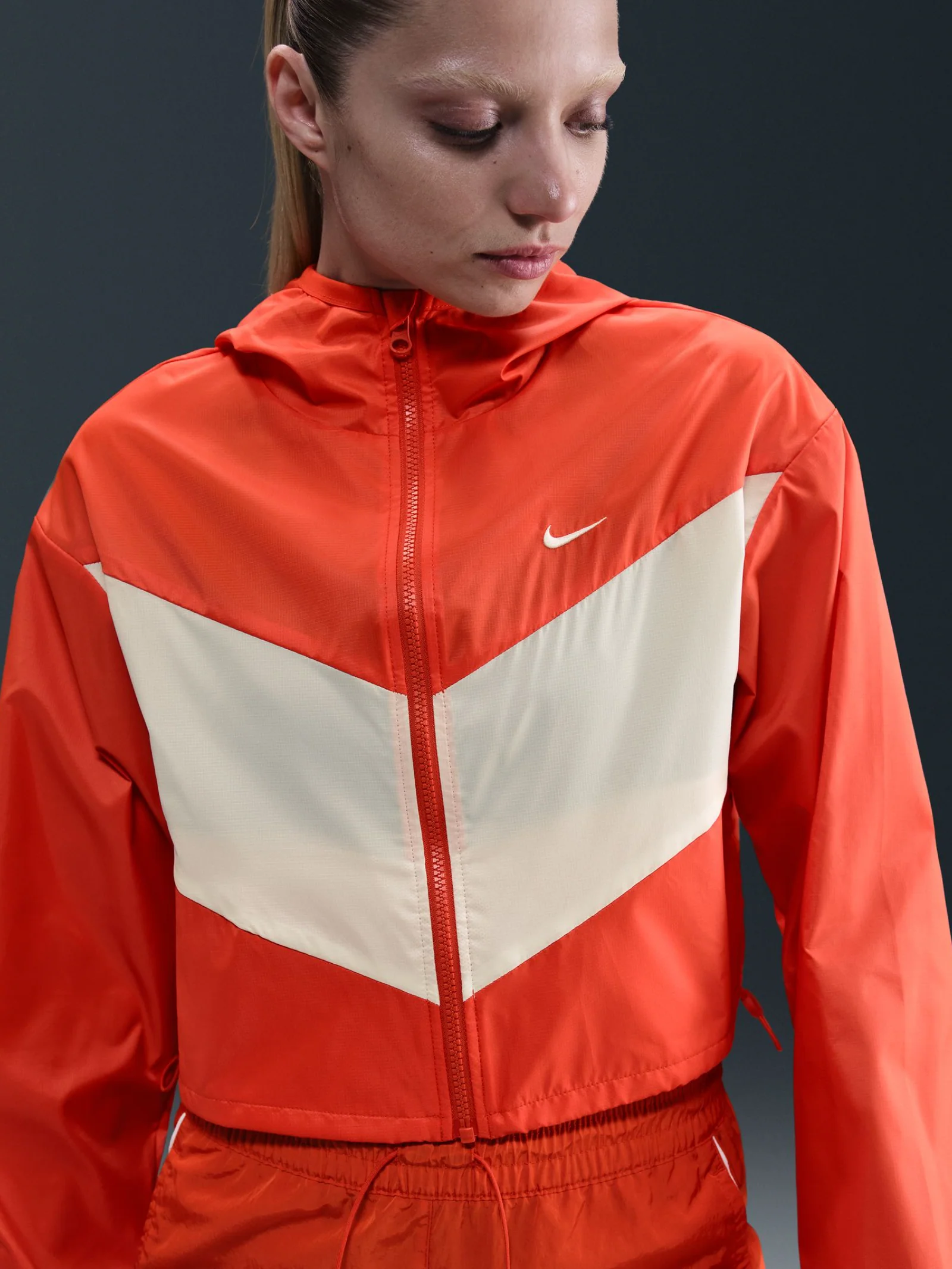 Women's Loose Woven Hooded Jacket - Image 3