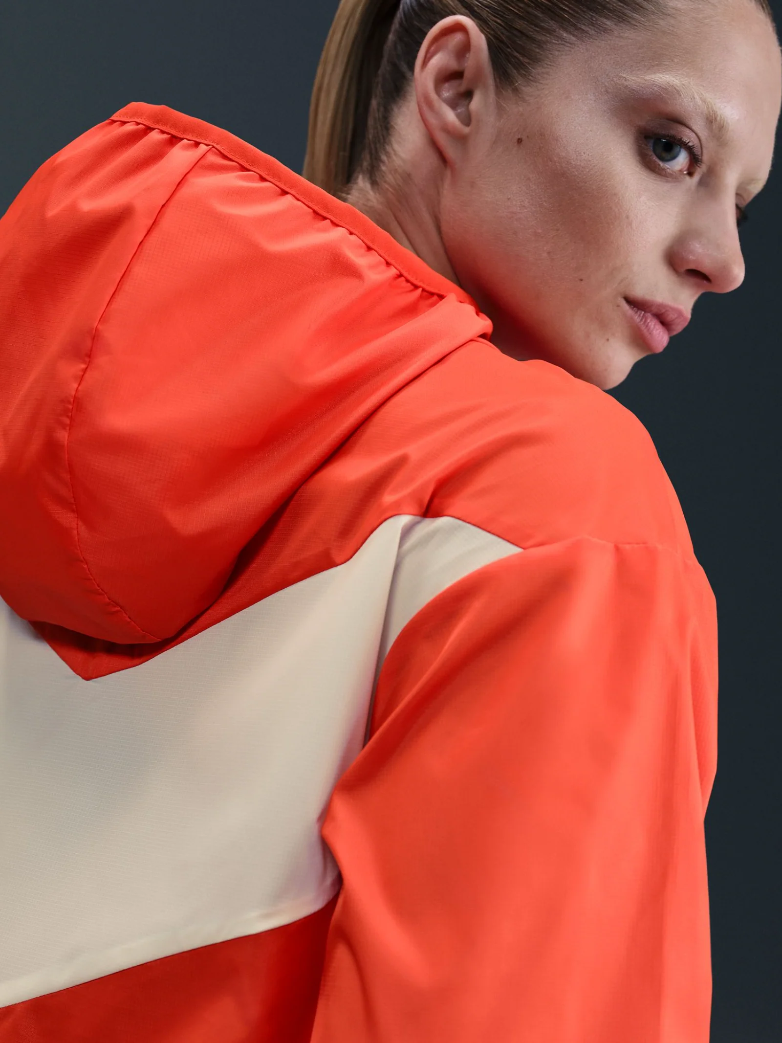 Women's Loose Woven Hooded Jacket - Image 4