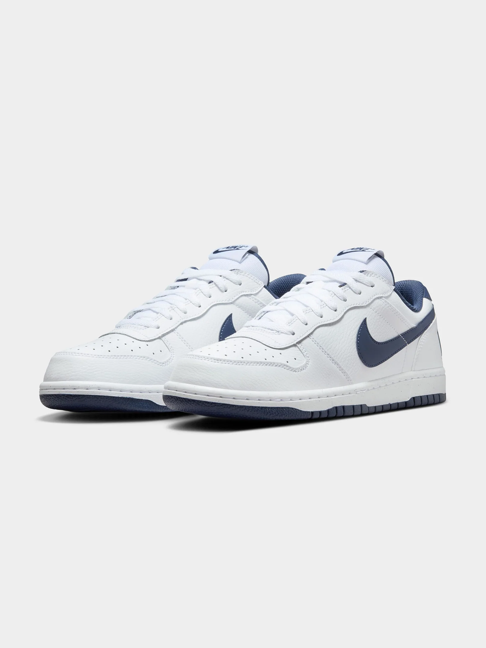 Mens Big Nike Low Shoes - Image 6