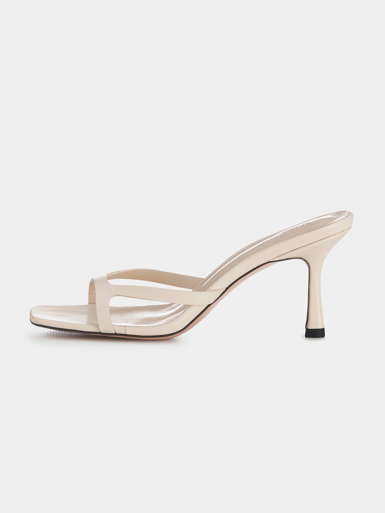Nikki Heels - Image 5