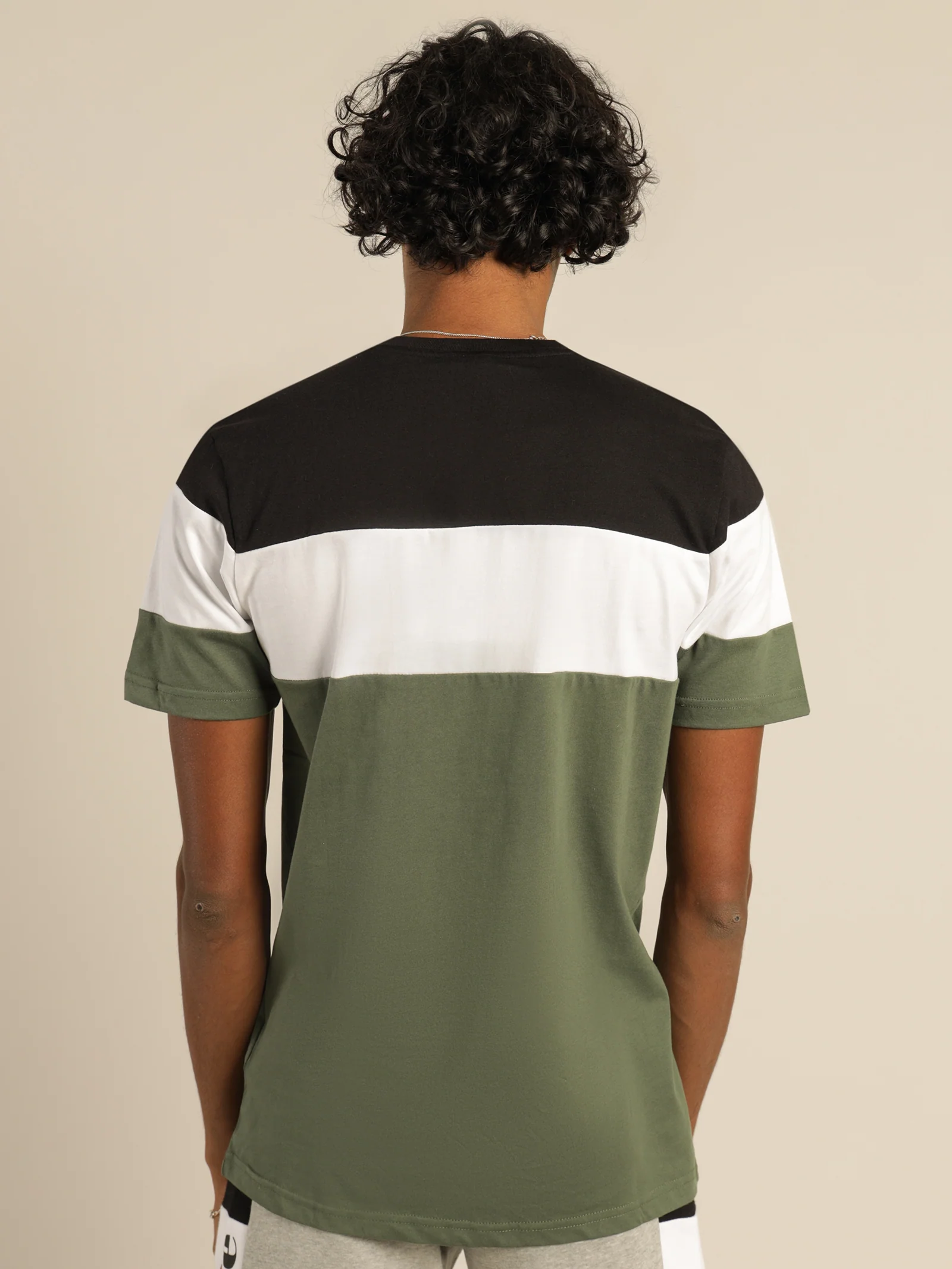 Nossa T-Shirt - Image 5