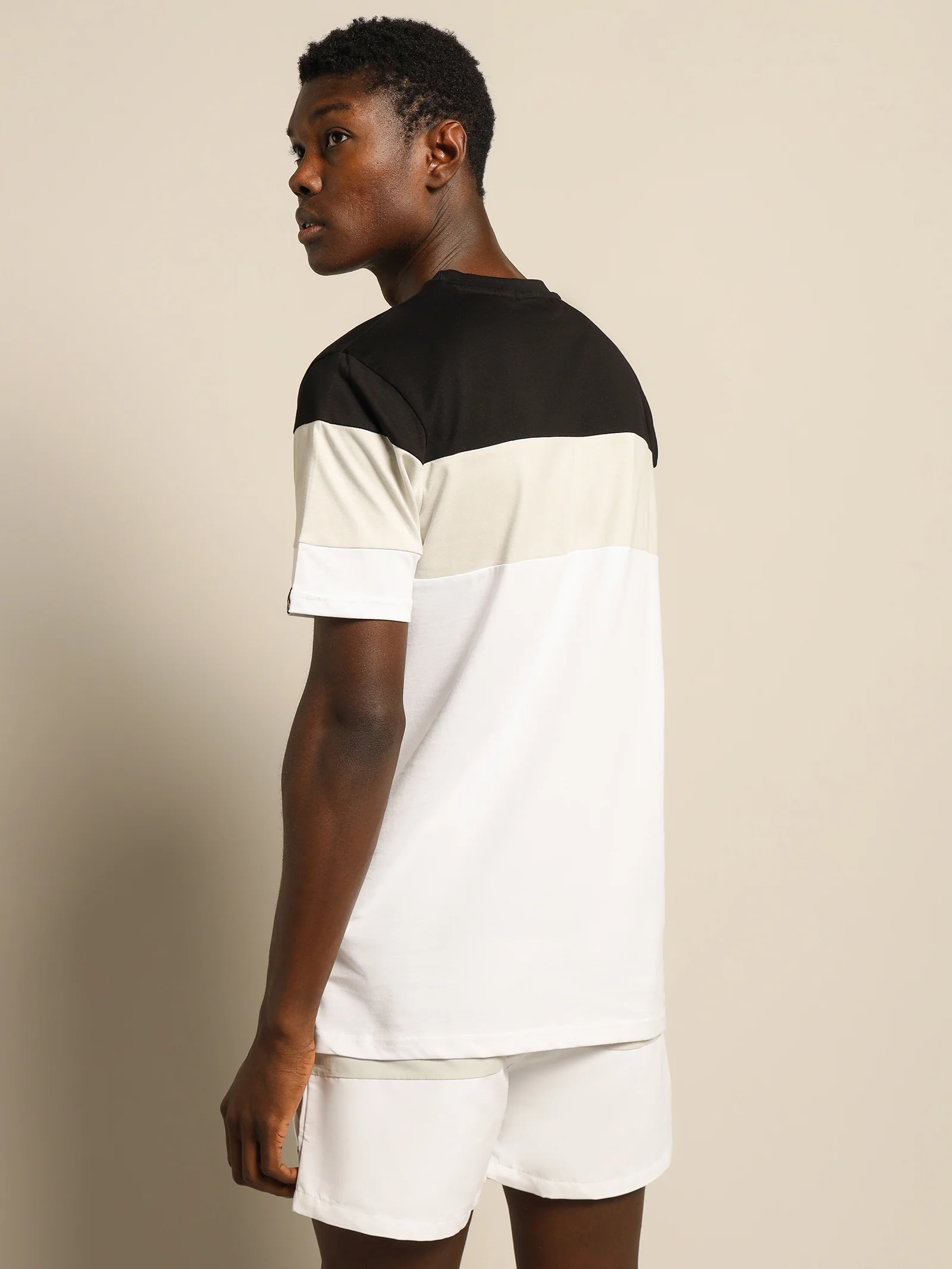 Nossa T-Shirt - Image 6