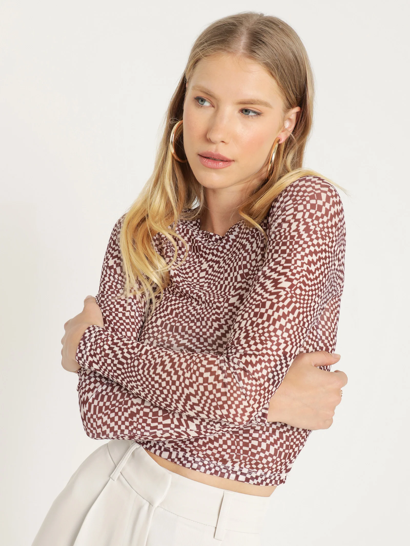Novera Mesh Long Sleeve Top - Image 4