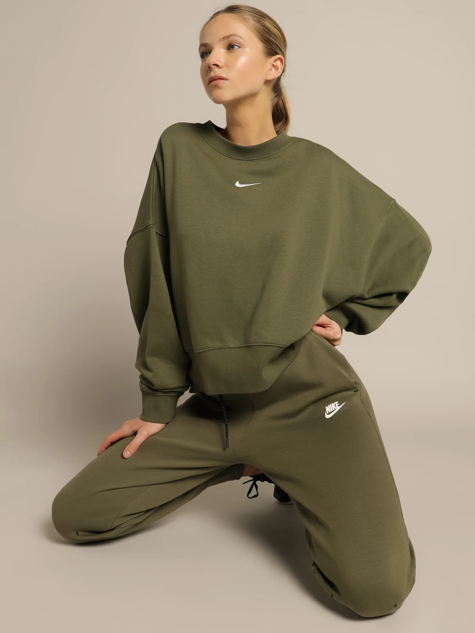 NSW Essential Fleece Crew Sweat - Image 2