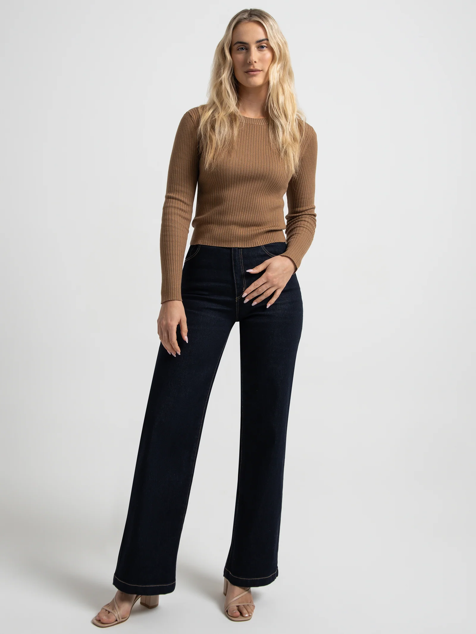 Nude Classic Knit - Image 2