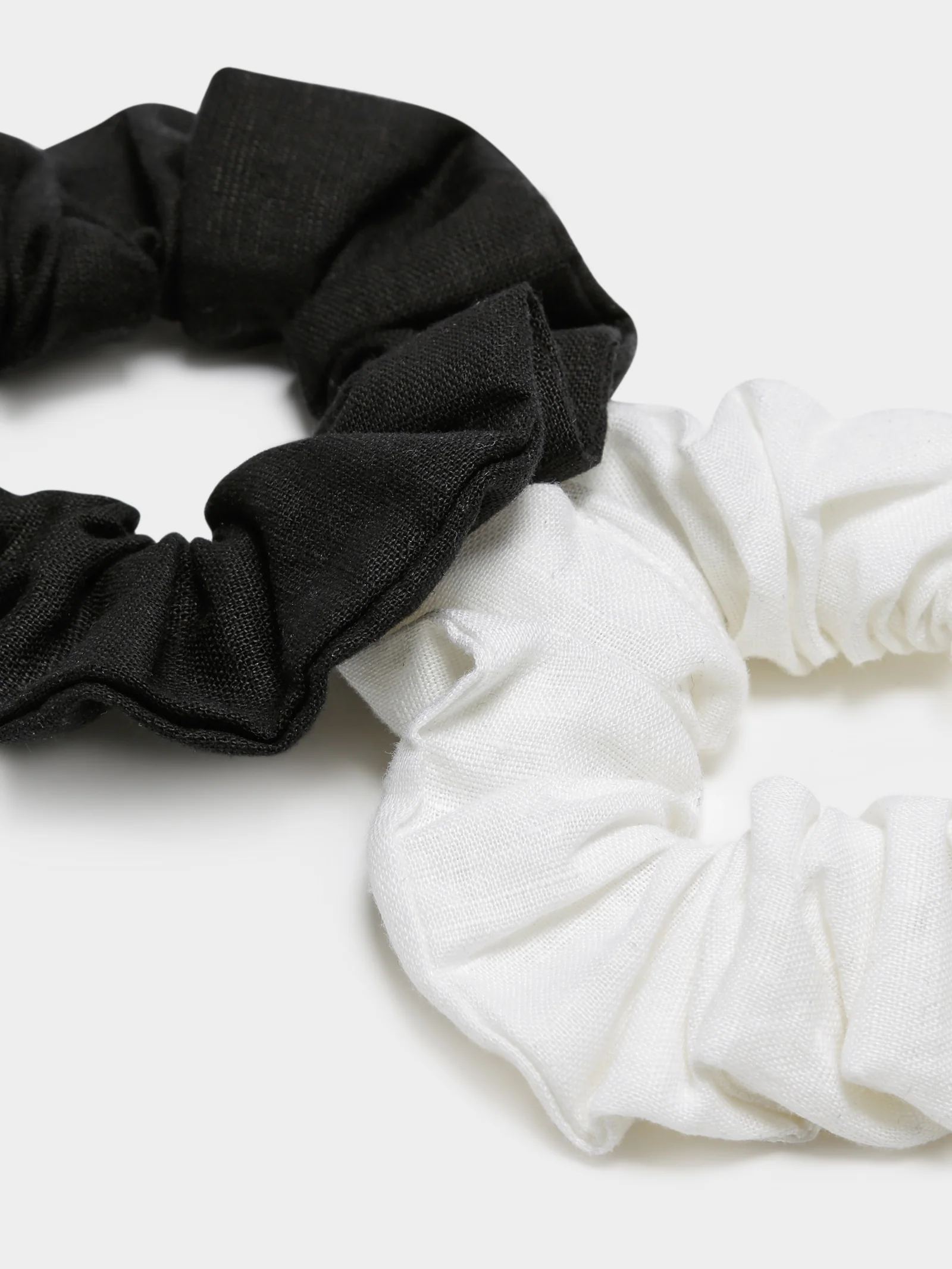 Nude Lucy Scrunchie - Image 3