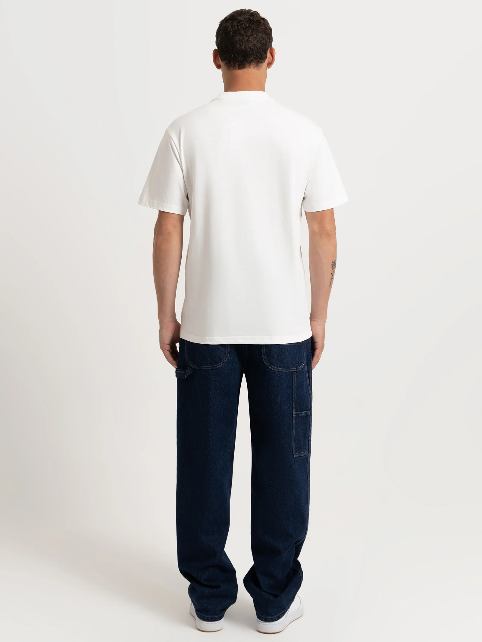 NY Yankees Team Crest T-Shirt - Image 5