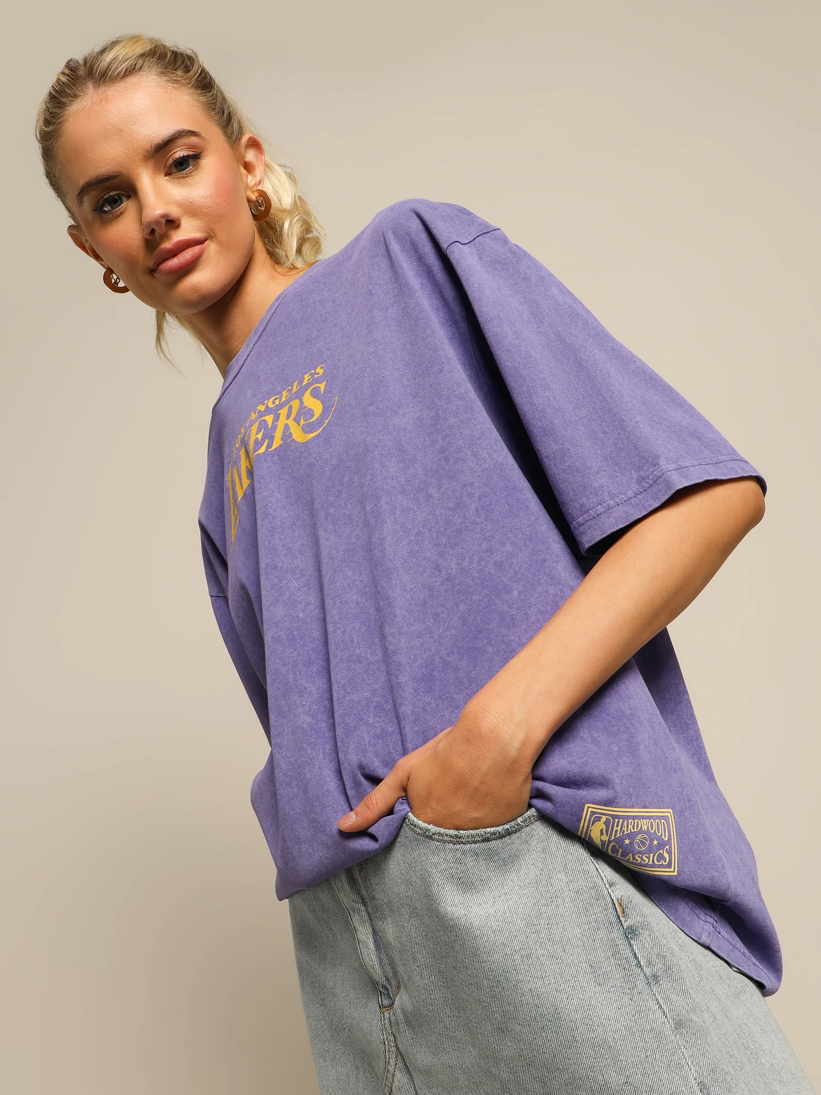 Old School 1987 Lakers T-Shirt - Image 3