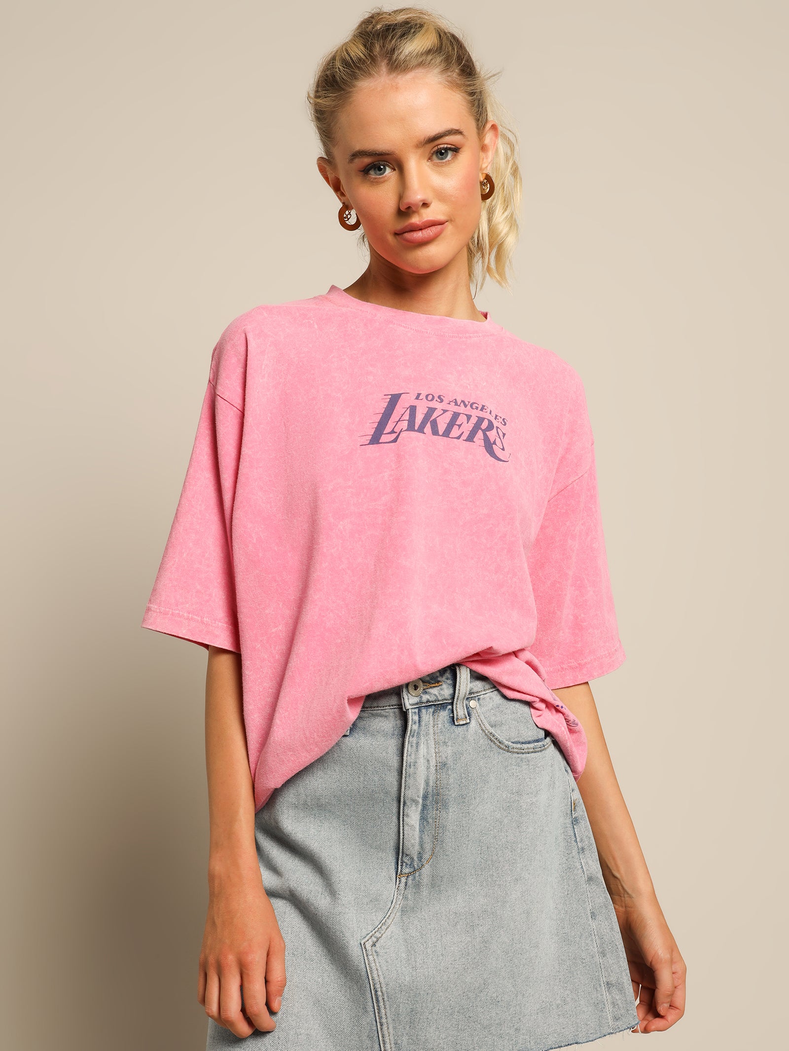 Old School 1987 Lakers T-Shirt - Image 4