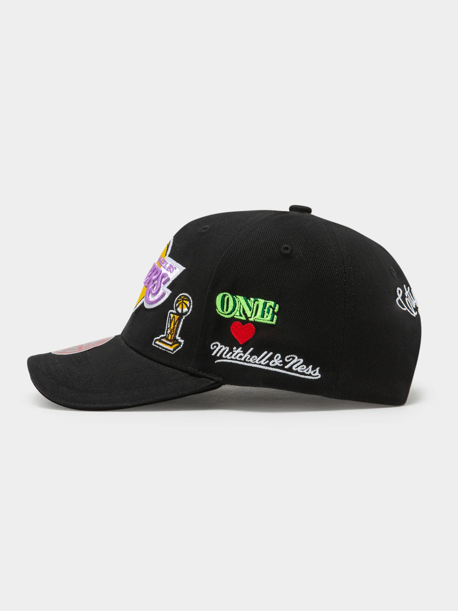 One Love PCRWN Lakers Cap - Image 3