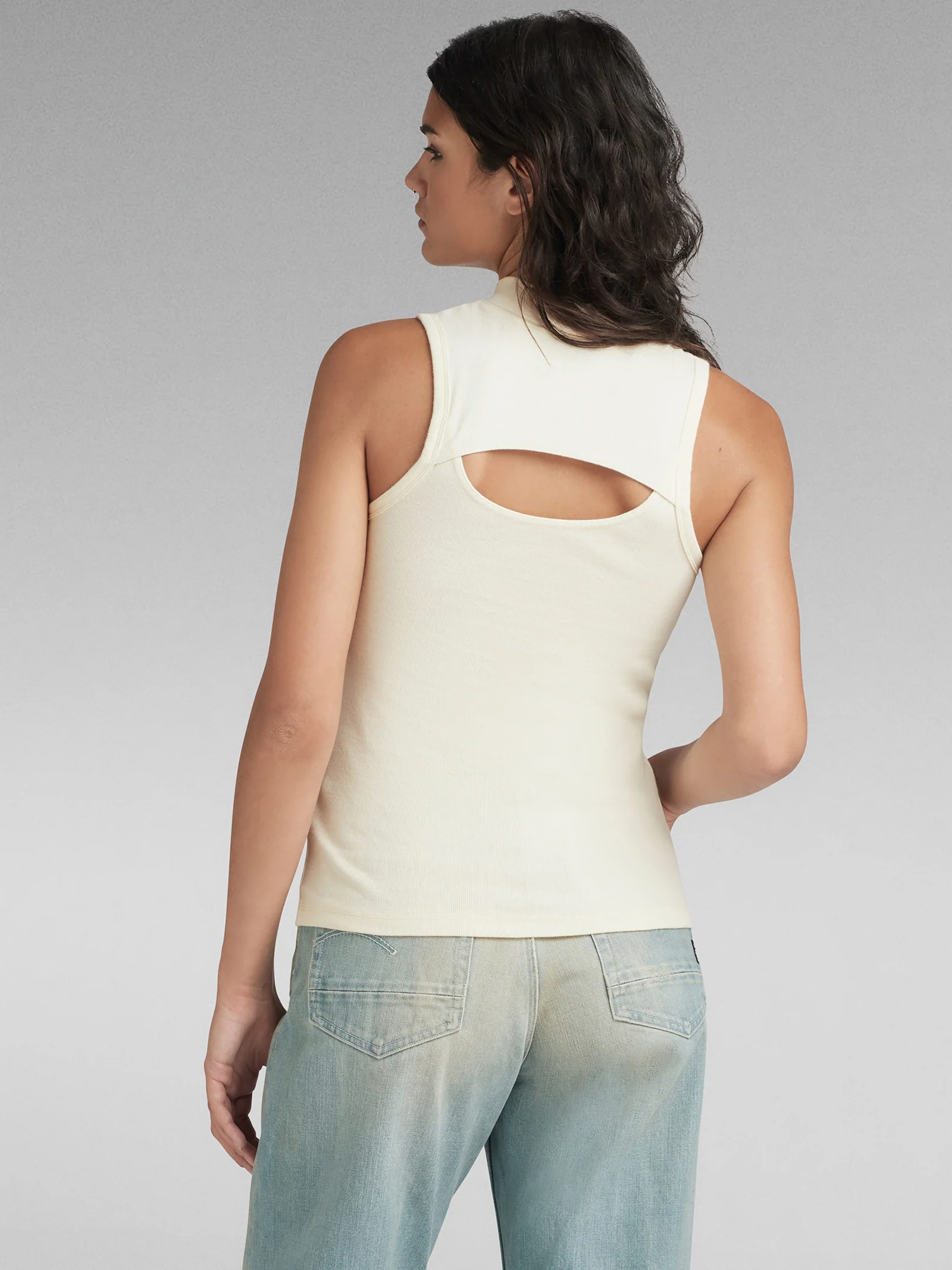 Open Back Mock Slim T-Shirt - Image 5