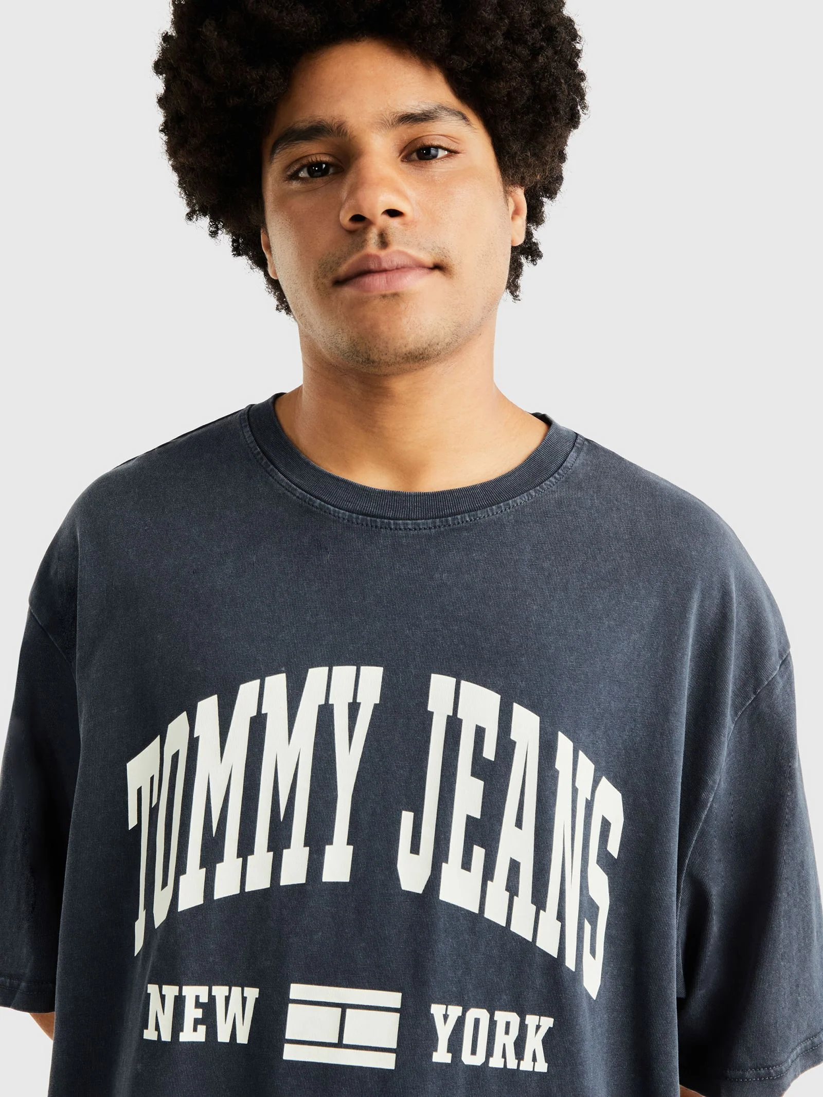 OS Nyc Varsity T-Shirt - Image 3