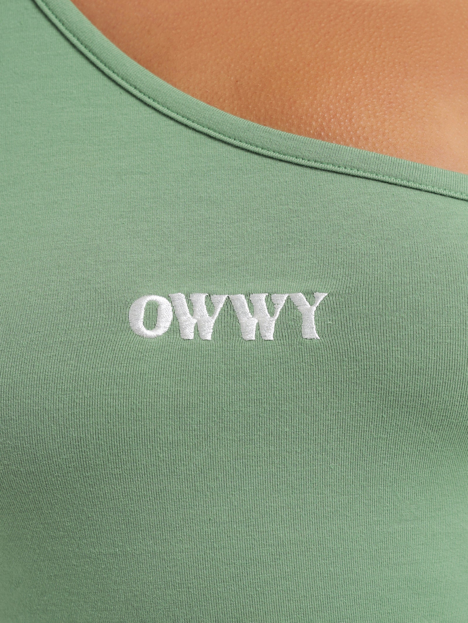 Over My Shoulder Singlet - Image 3