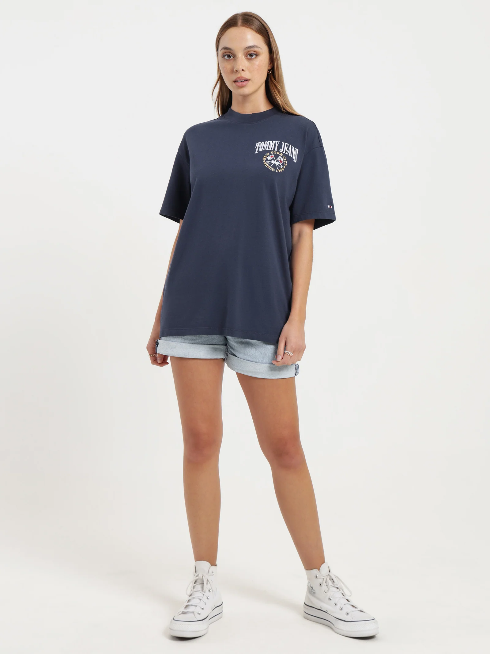 Oversized Fit Logo T-Shirt - Image 3