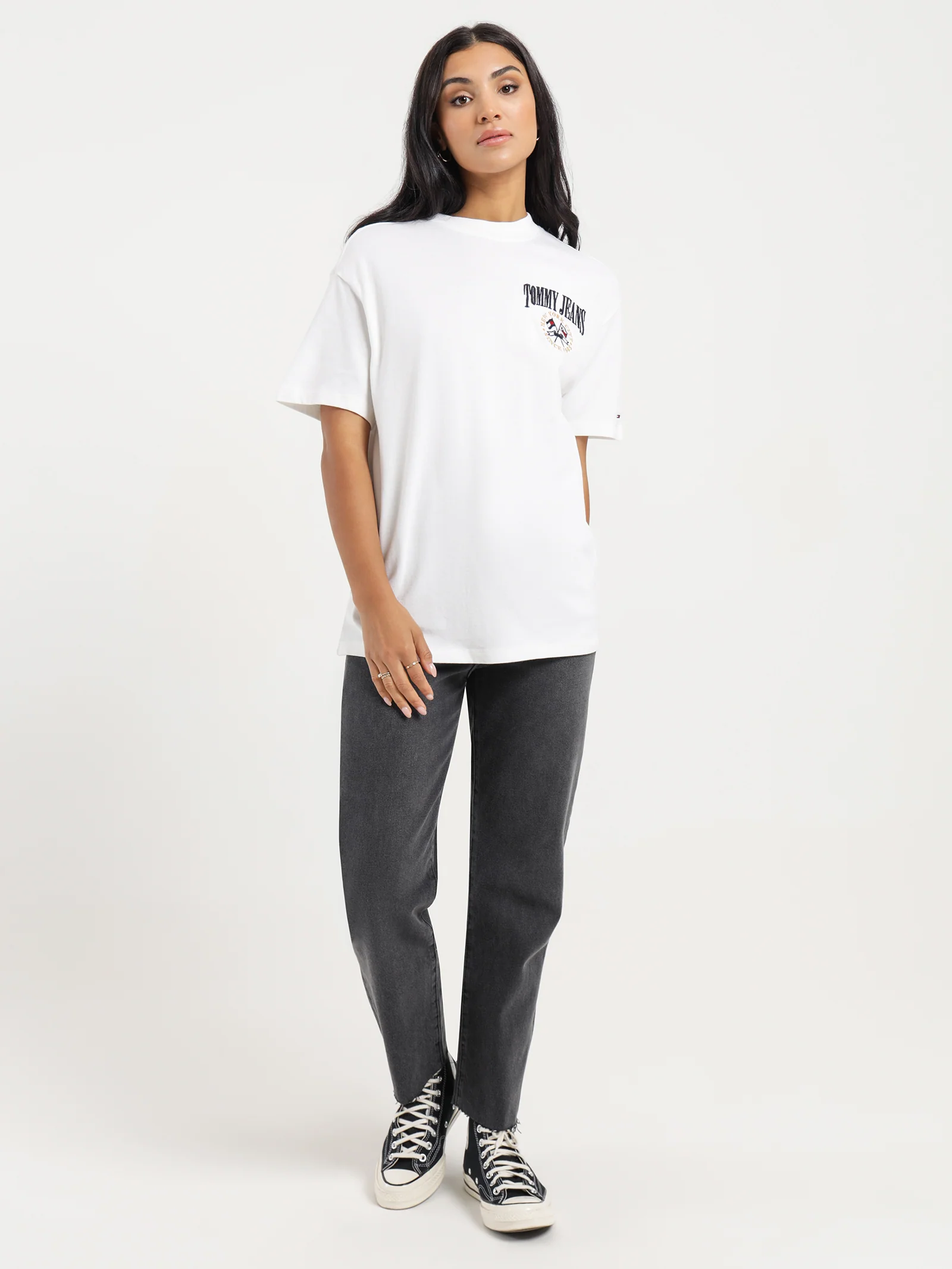 Oversized Fit Logo T-Shirt - Image 3