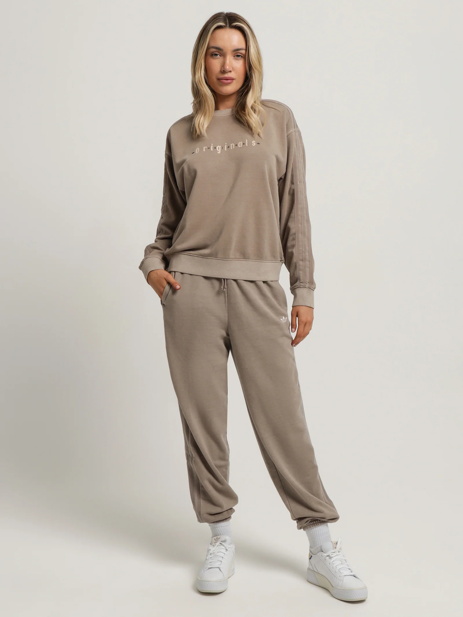 Oversized Sweatshirt - Image 2
