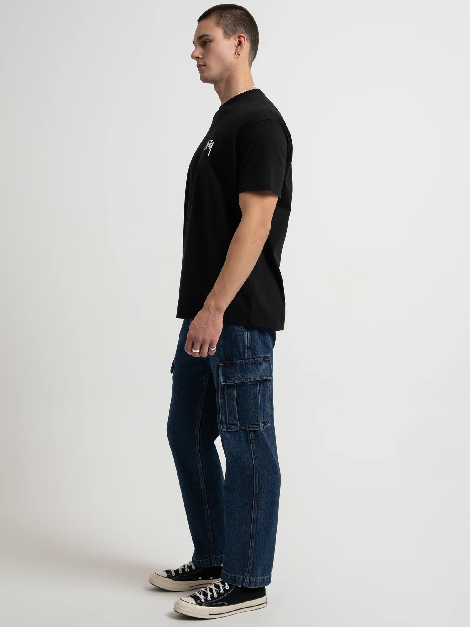 Pair Of Dice Solid Heavyweight T-Shirt - Image 5
