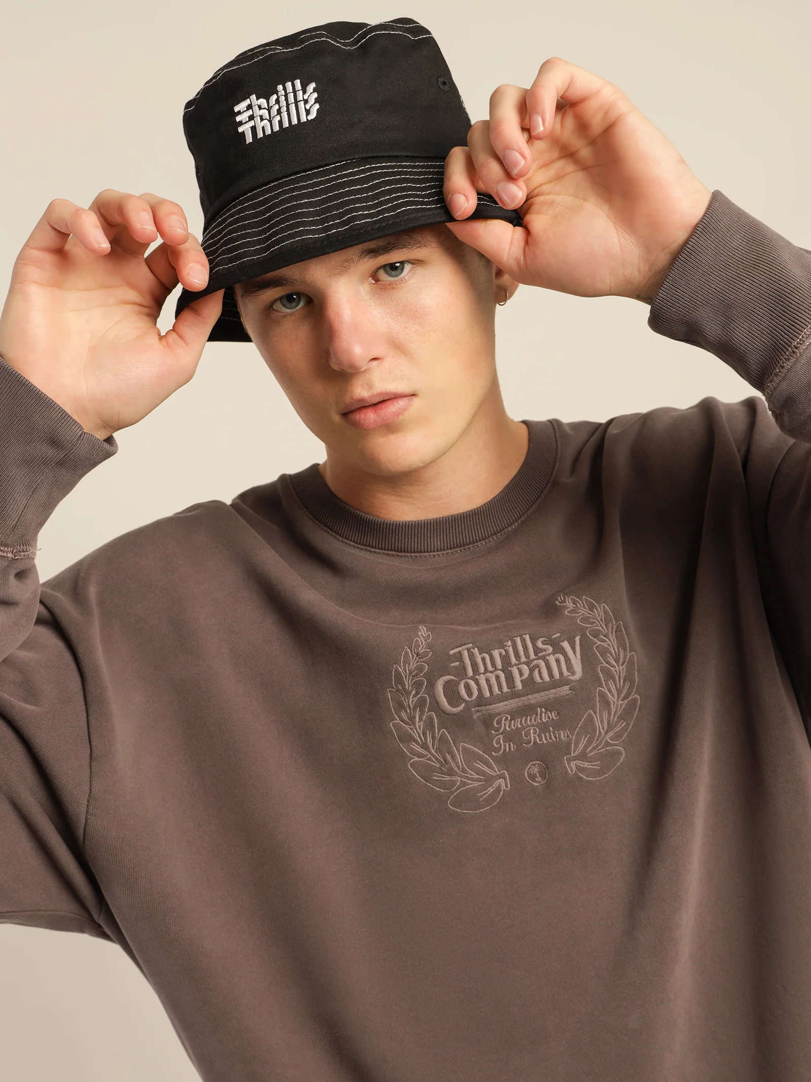 Paradise Slouch Crew Neck Fleece - Image 4