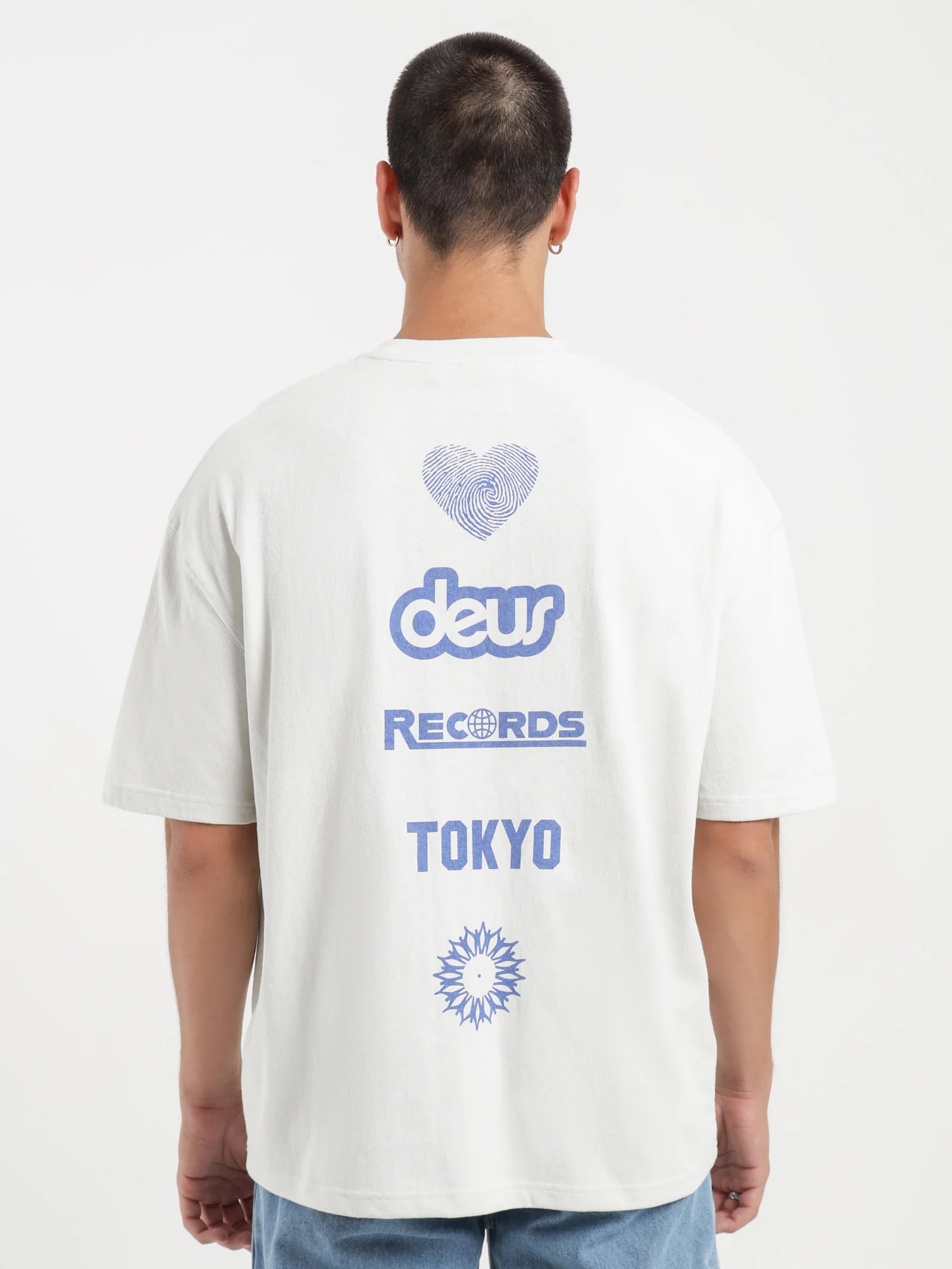 Peaks T-Shirt - Image 6