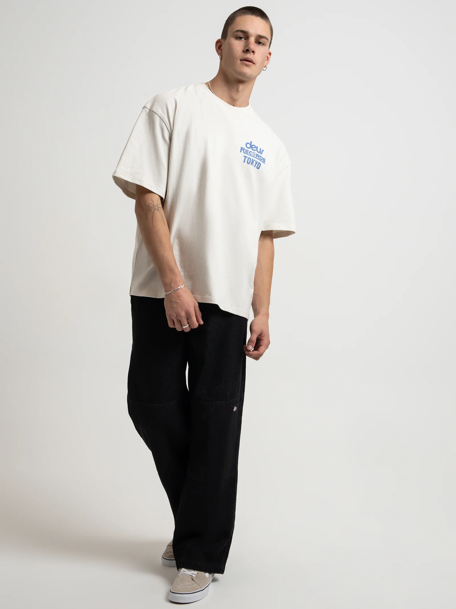 Peaks T-Shirt - Image 5