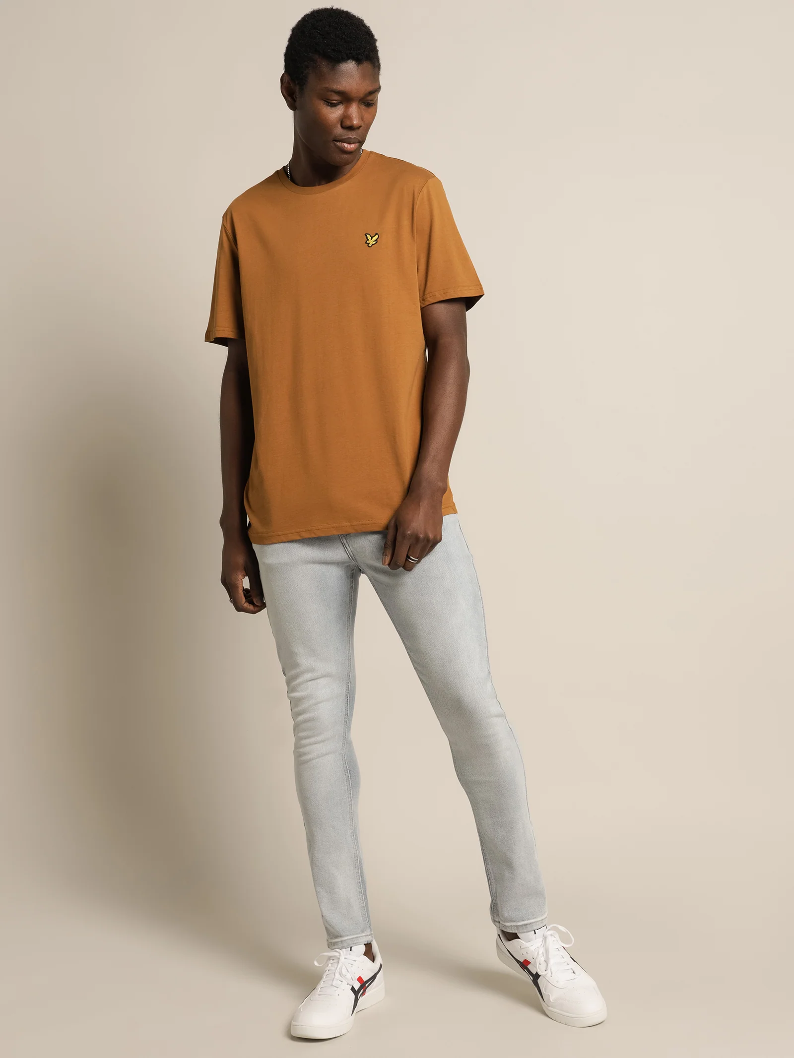 Plain T-Shirt - Image 3