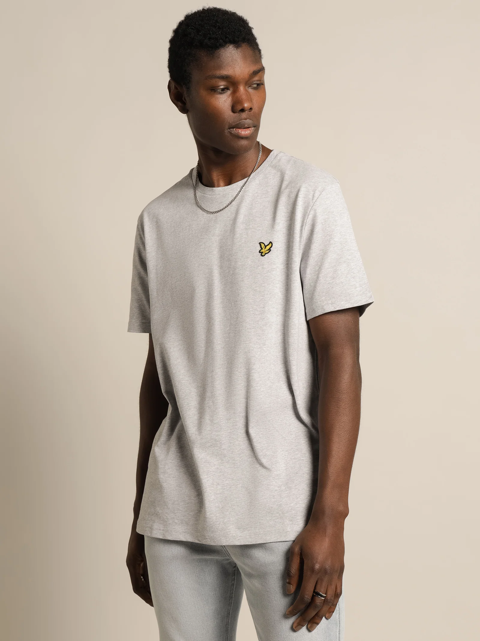 Plain T-Shirt - Image 3
