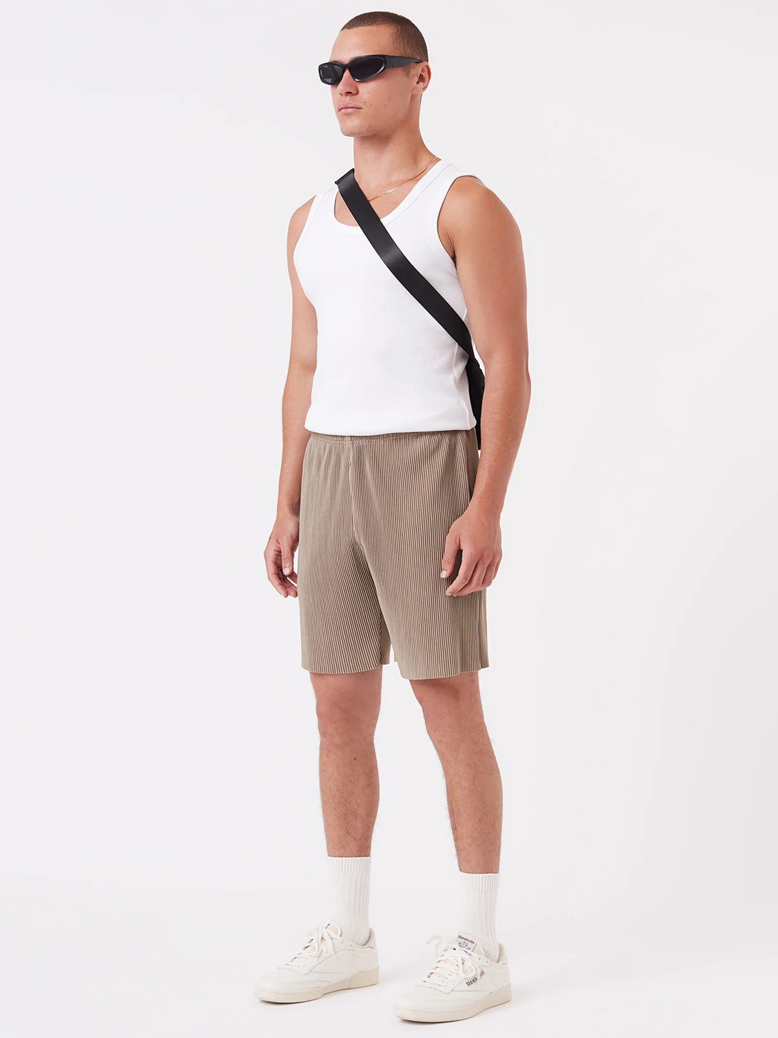 Pleated Short - Image 4
